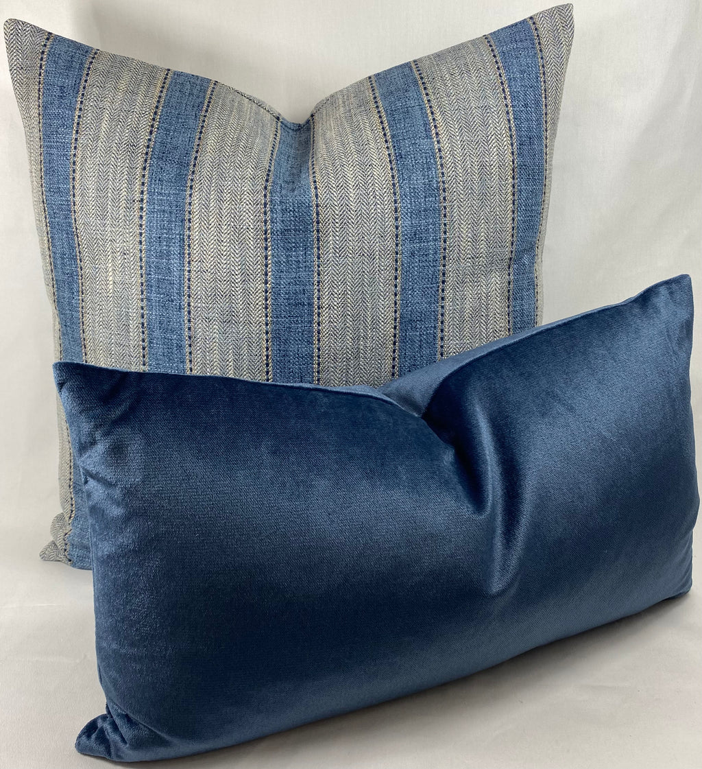 Luxury Pillow – 24" × 24" – Natural Weave Denim