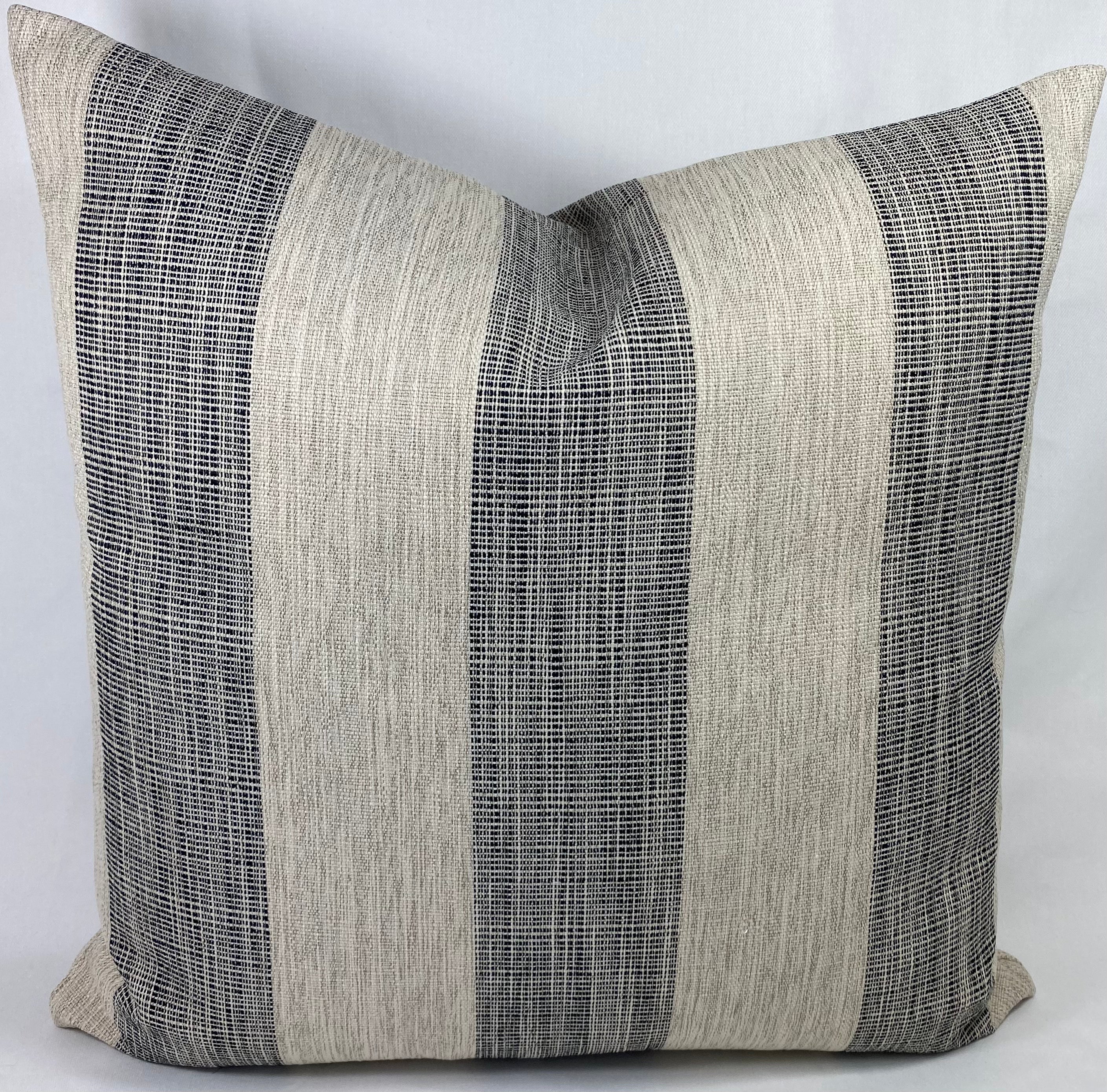 Luxury Pillow – 24" × 24" – Passage Onyx