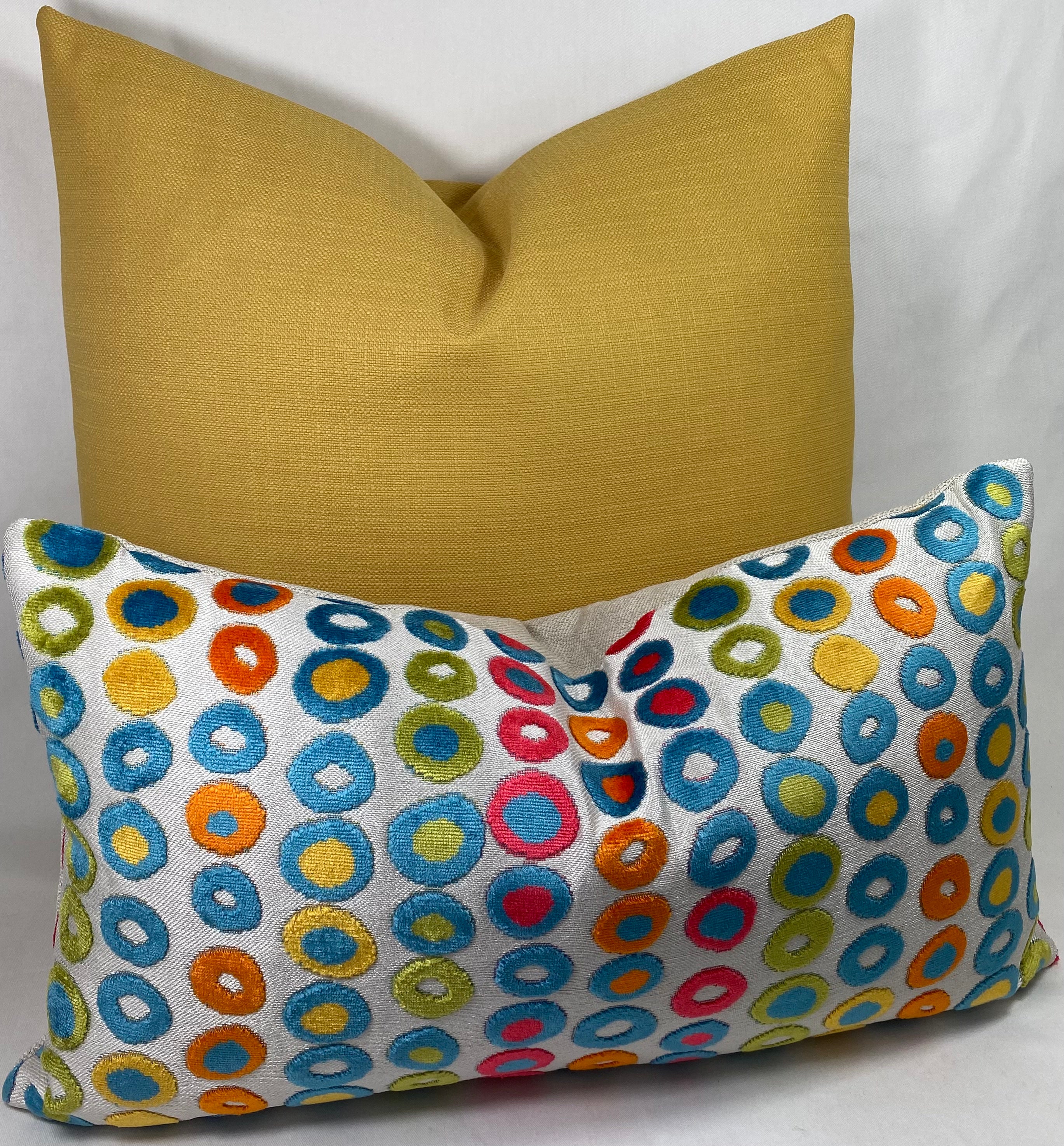 Luxury Pillow – 24" × 24" – Marigold Sun