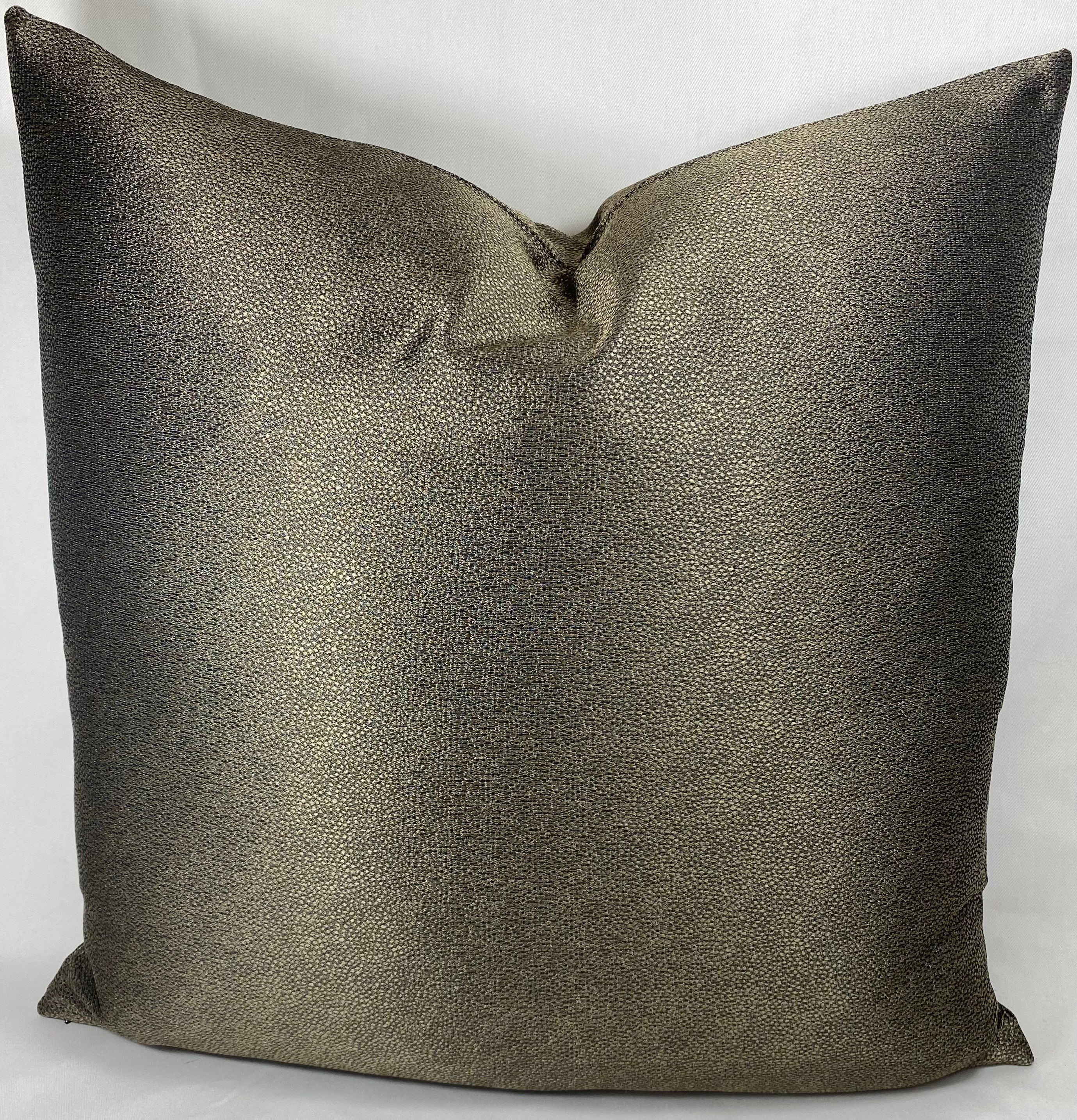 Luxury Pillow – 24" × 24" – Golden Hide