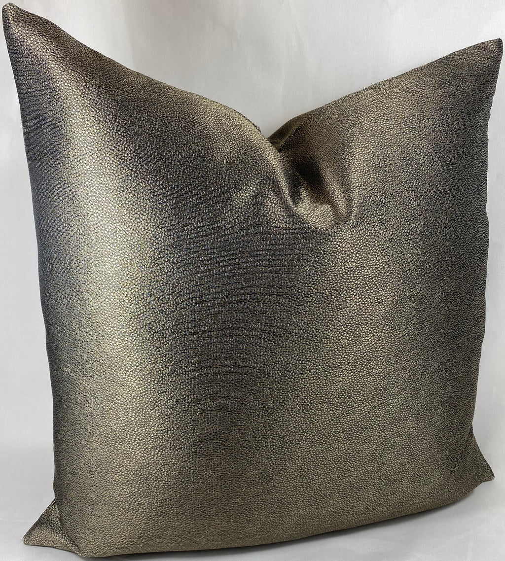 Luxury Pillow – 24" × 24" – Golden Hide