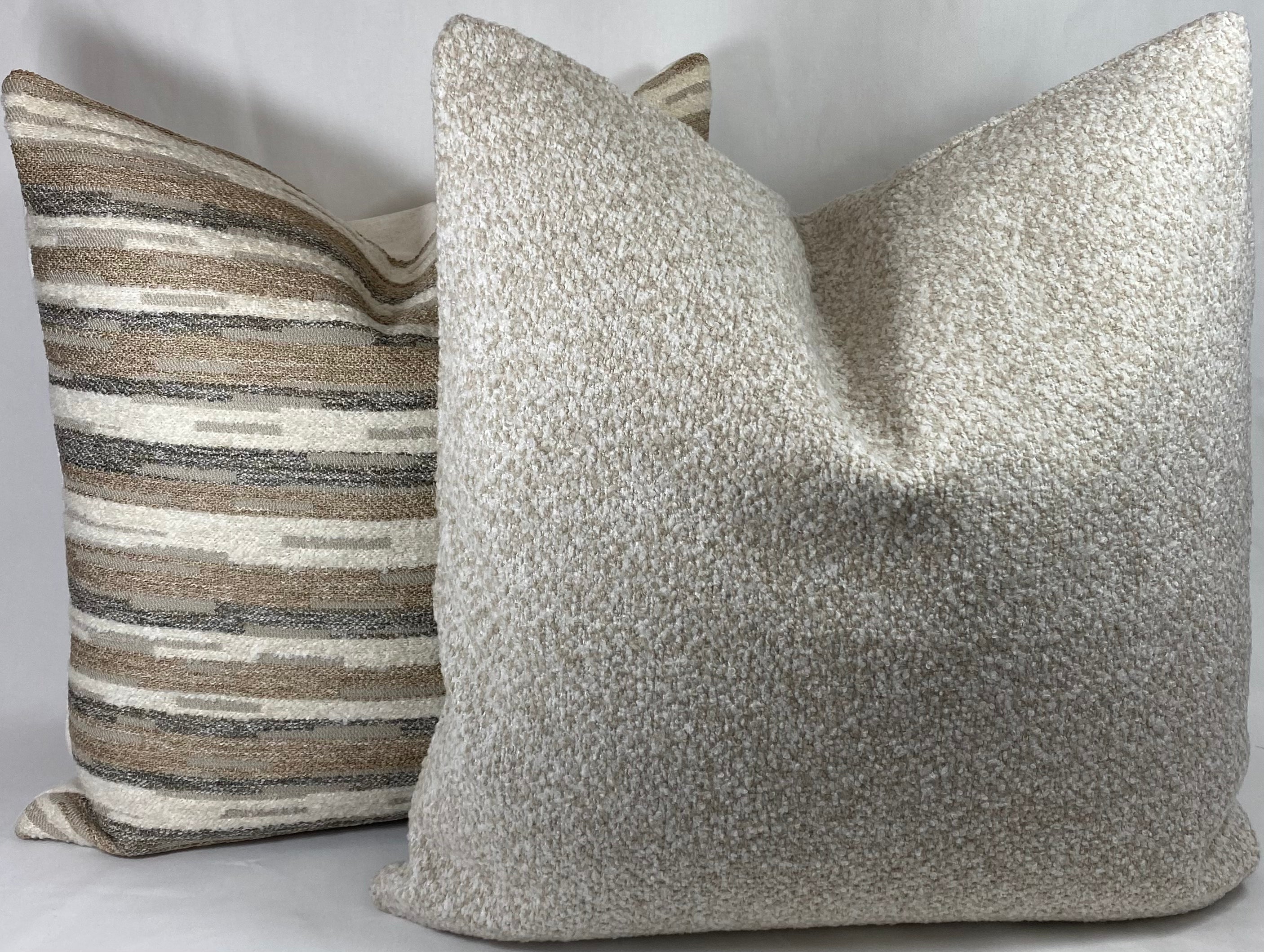 Luxury Pillow – 24" × 24" – Barrio