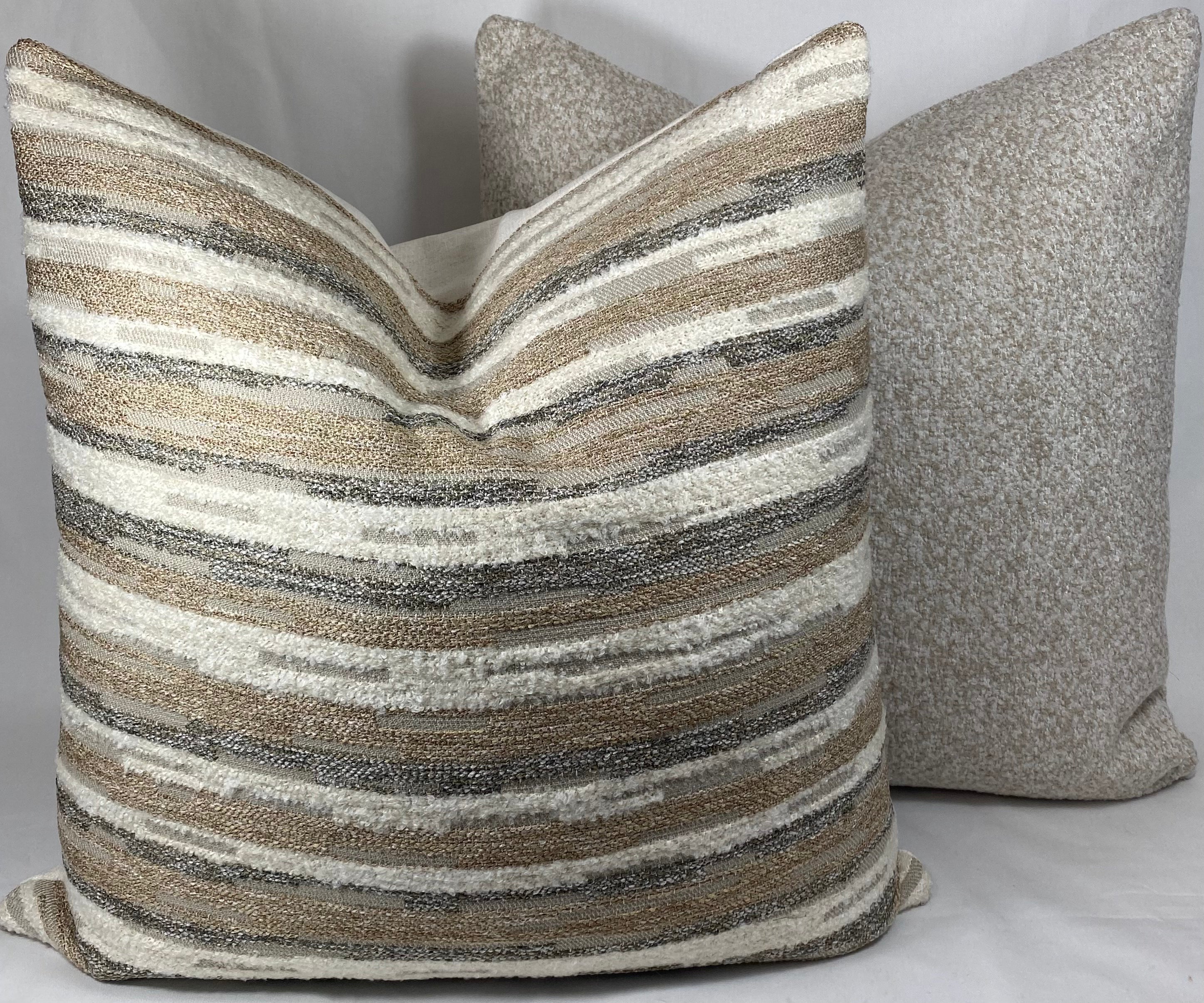 Luxury Pillow – 24" × 24" – Barrio