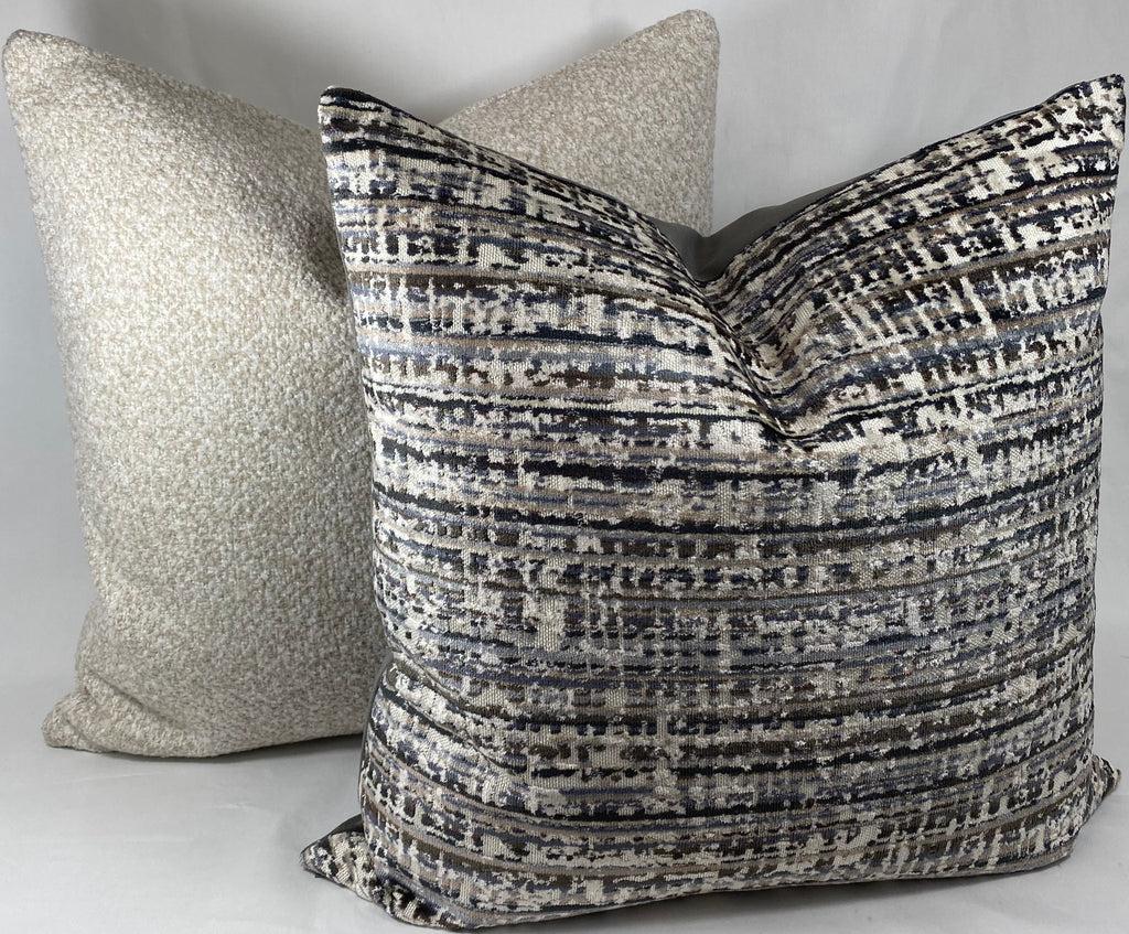 Luxury Pillow – 24" × 24" – Dynamix Graphite