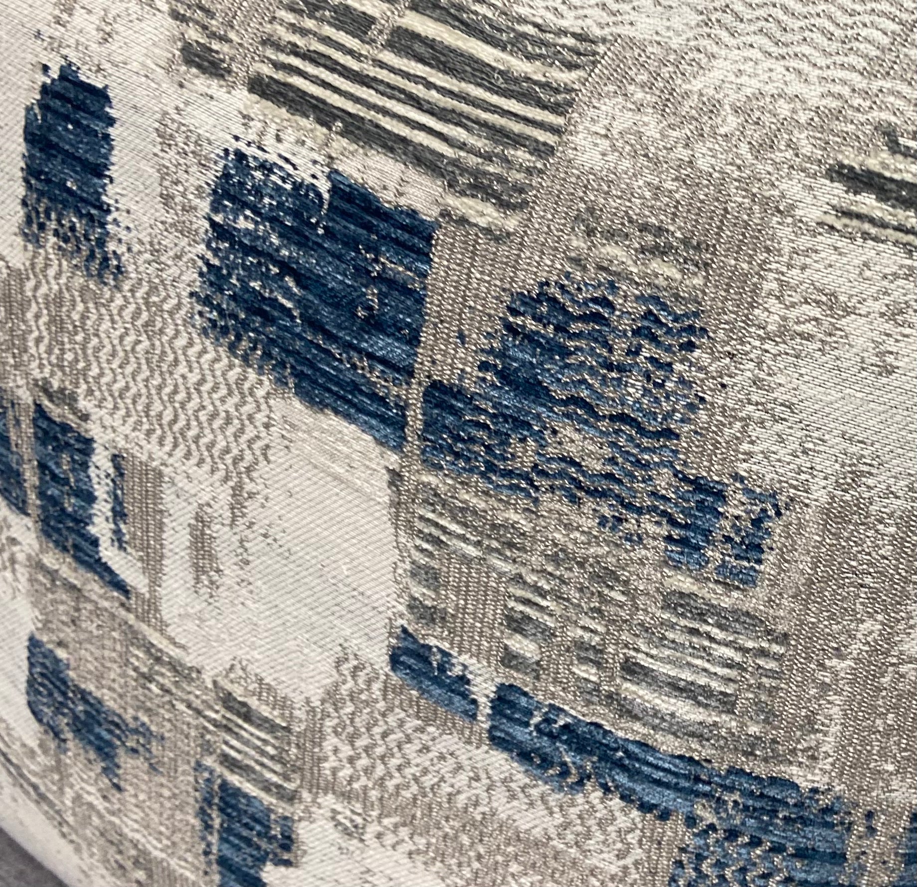 Luxury Pillow - 24" x 24"- Cloudsteel