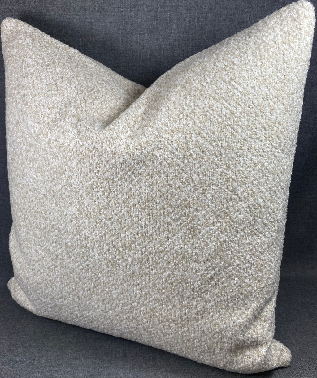 Luxury Pillow – 24" × 24" – Oatmeal