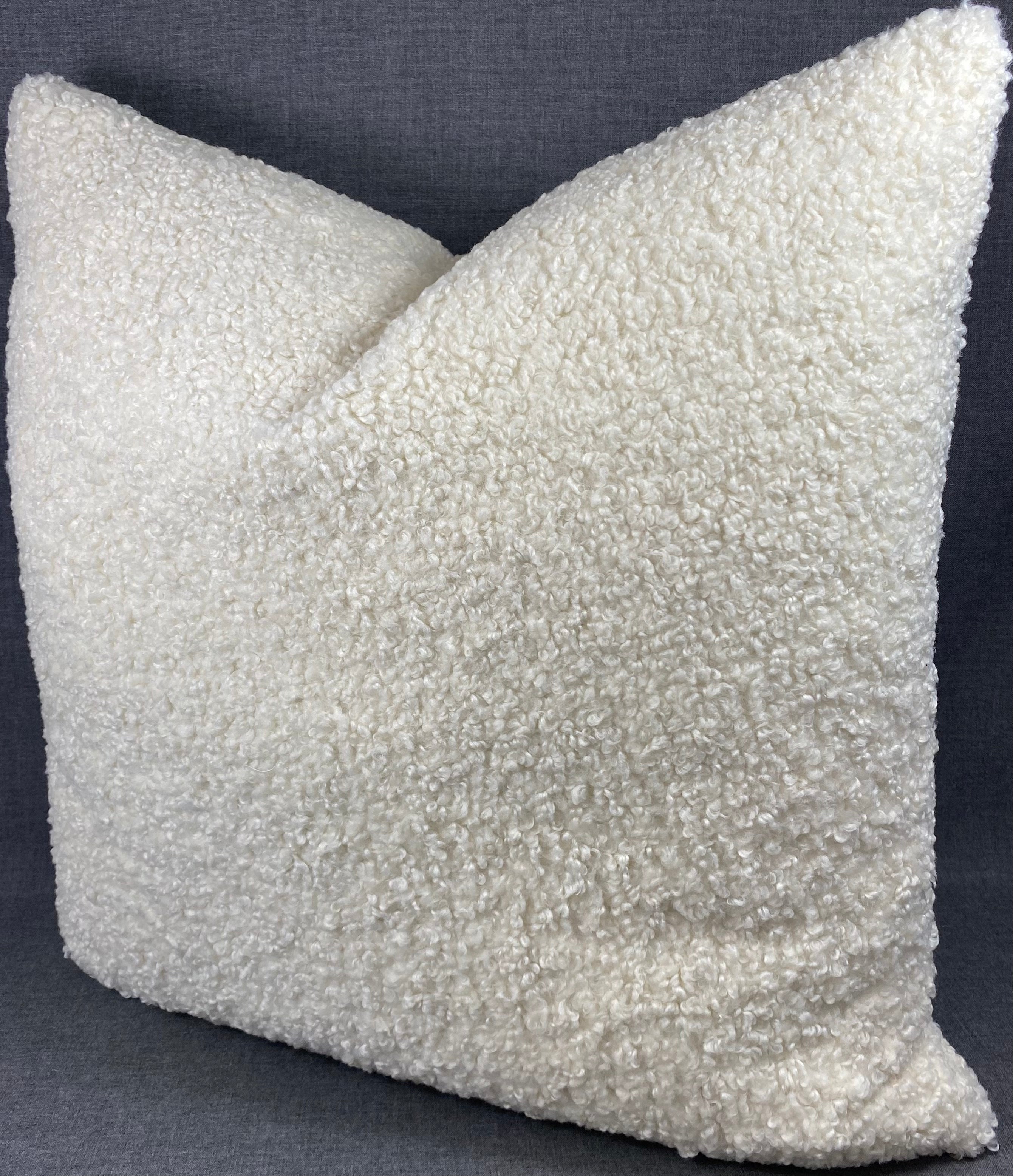 Luxury Pillow -  24" x 24" -  Poodle Ivory
