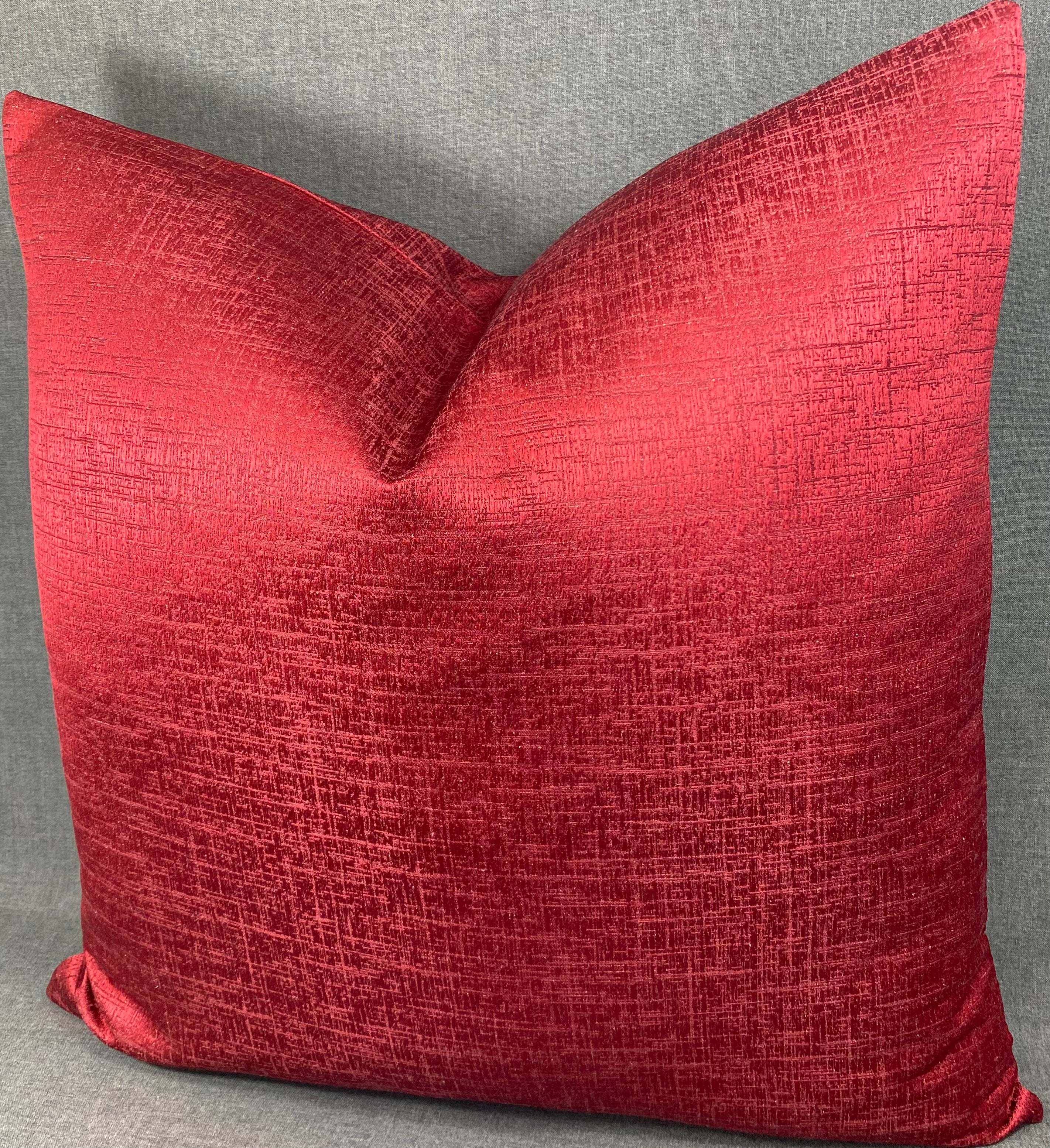 Luxury Pillow – 24" × 24" – Festive Red