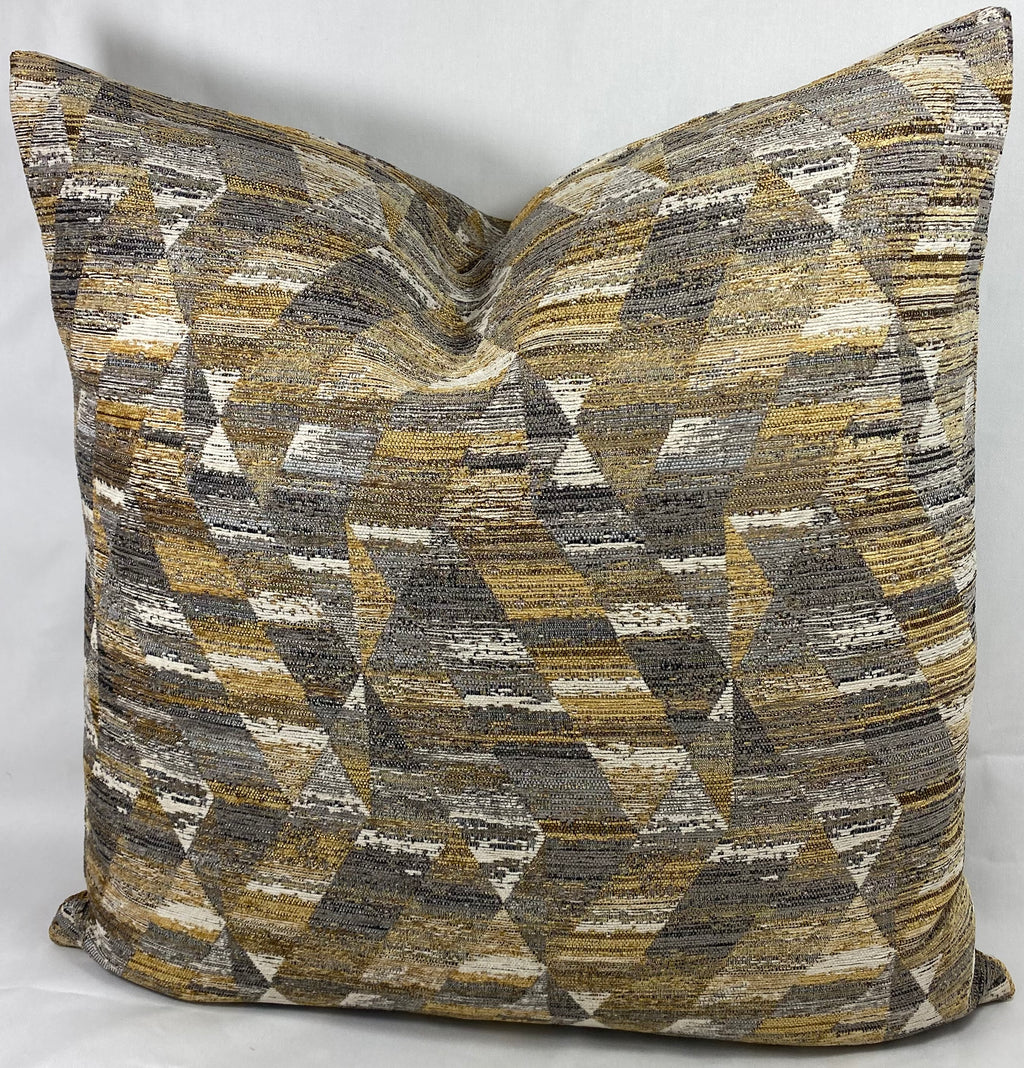 Luxury Pillow – 24" × 24" – Pyramid Jewel
