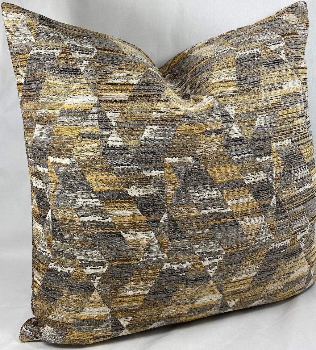 Luxury Pillow – 24" × 24" – Pyramid Jewel