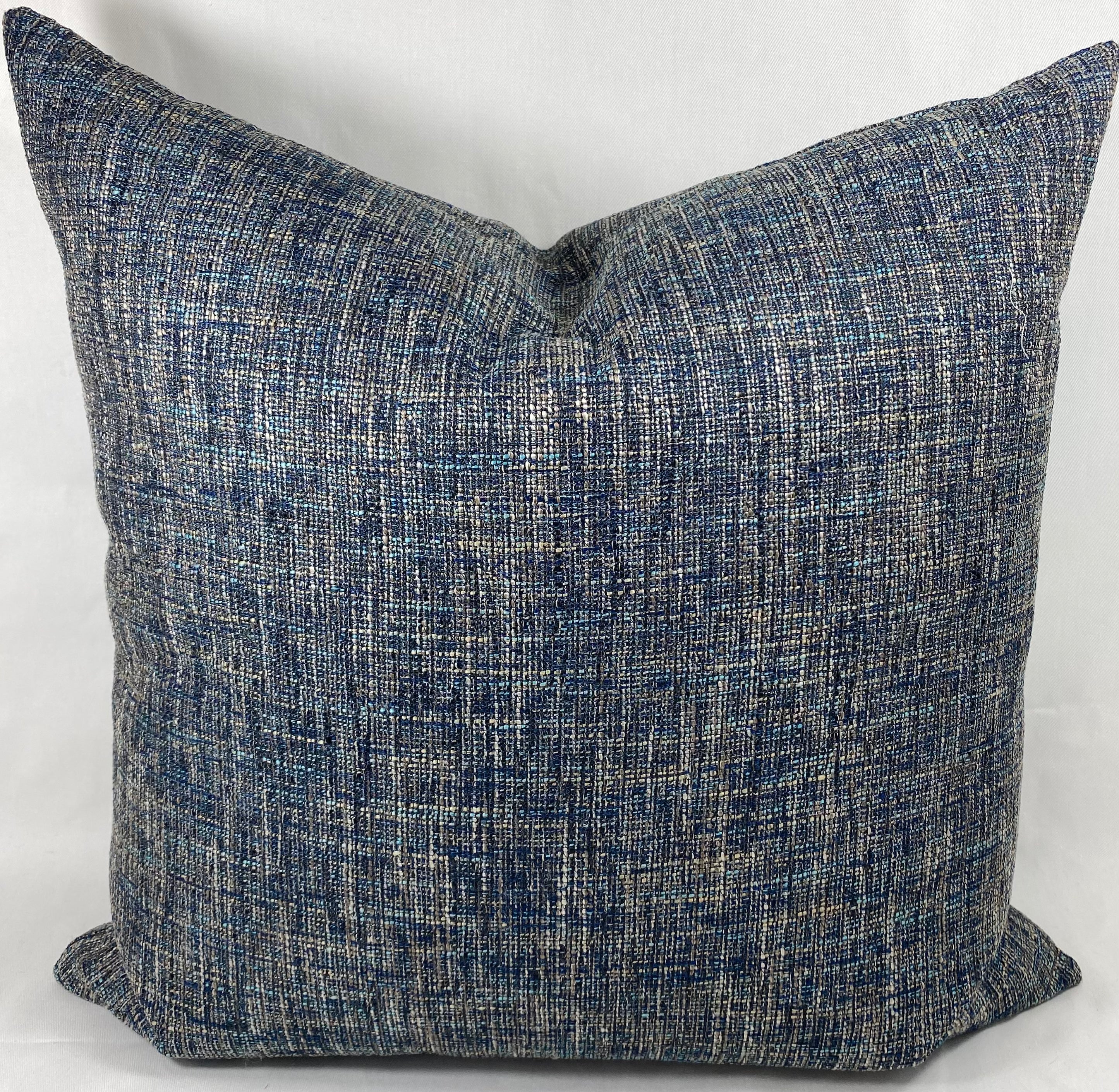 Luxury Pillow – 24" × 24" – Blue Medley