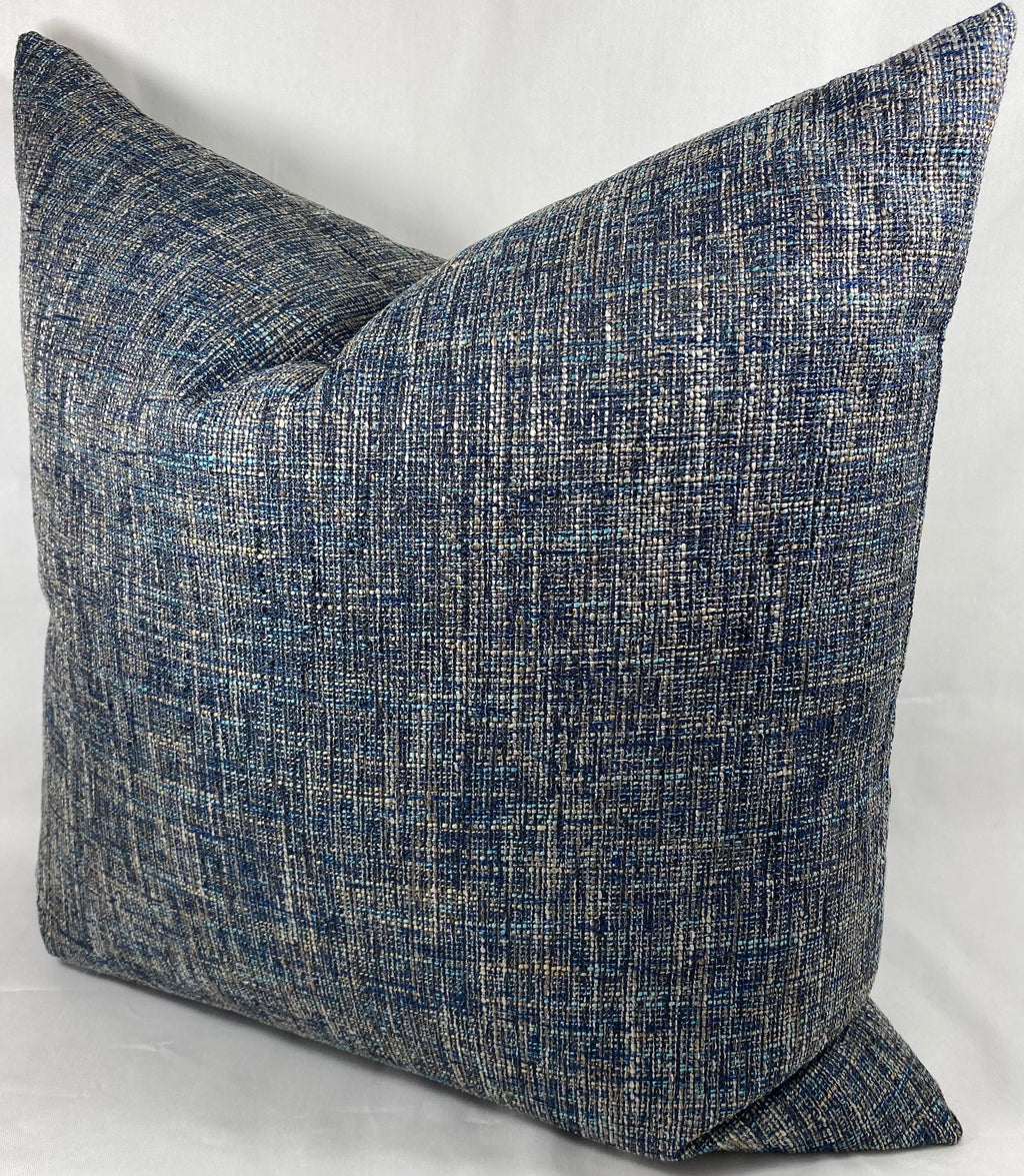 Luxury Pillow – 24" × 24" – Blue Medley