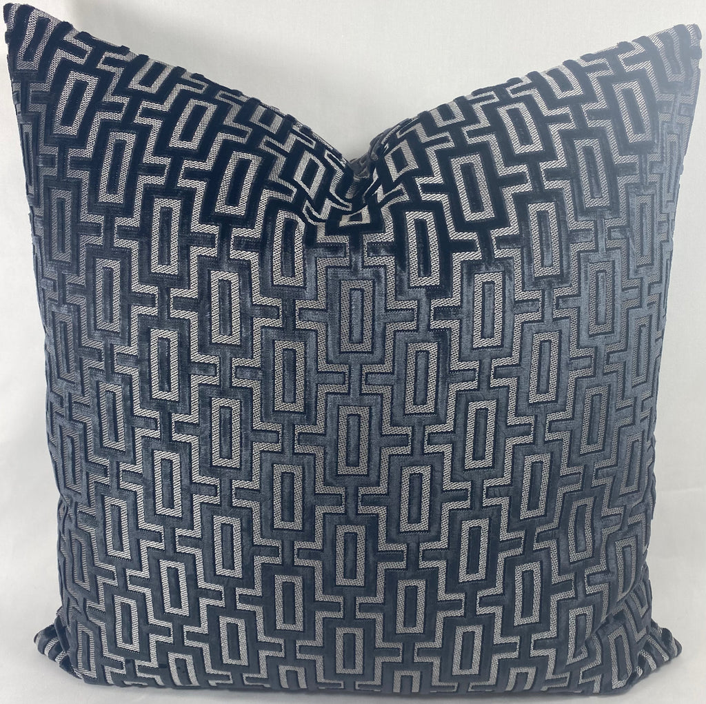 Luxury Pillow – 24" × 24" – Bergman Onyx