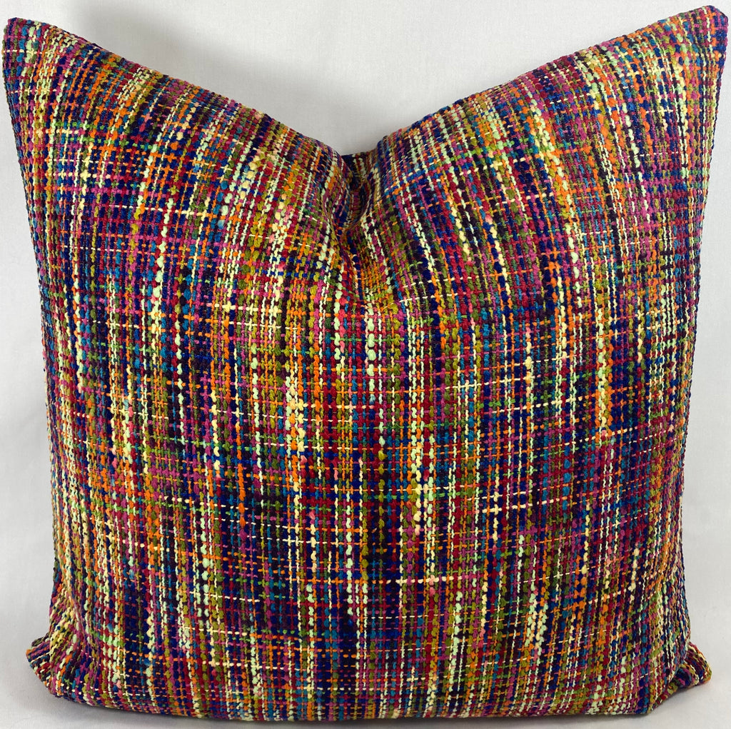 Luxury Pillow – 24" × 24" – Dream Weaver