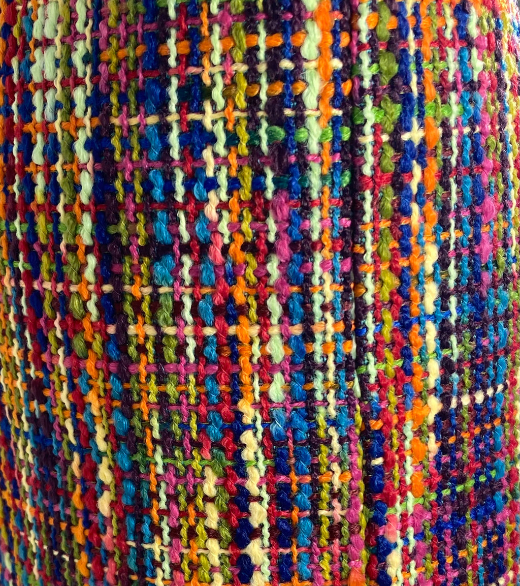 Luxury Pillow – 24" × 24" – Dream Weaver