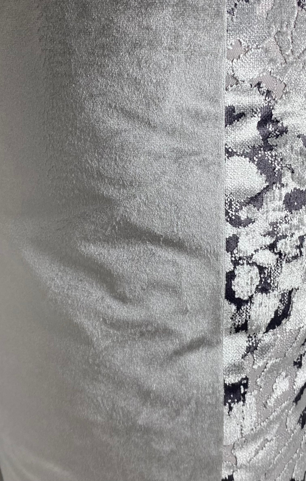 Luxury Pillow – 24" × 24" – Flirty Pewter