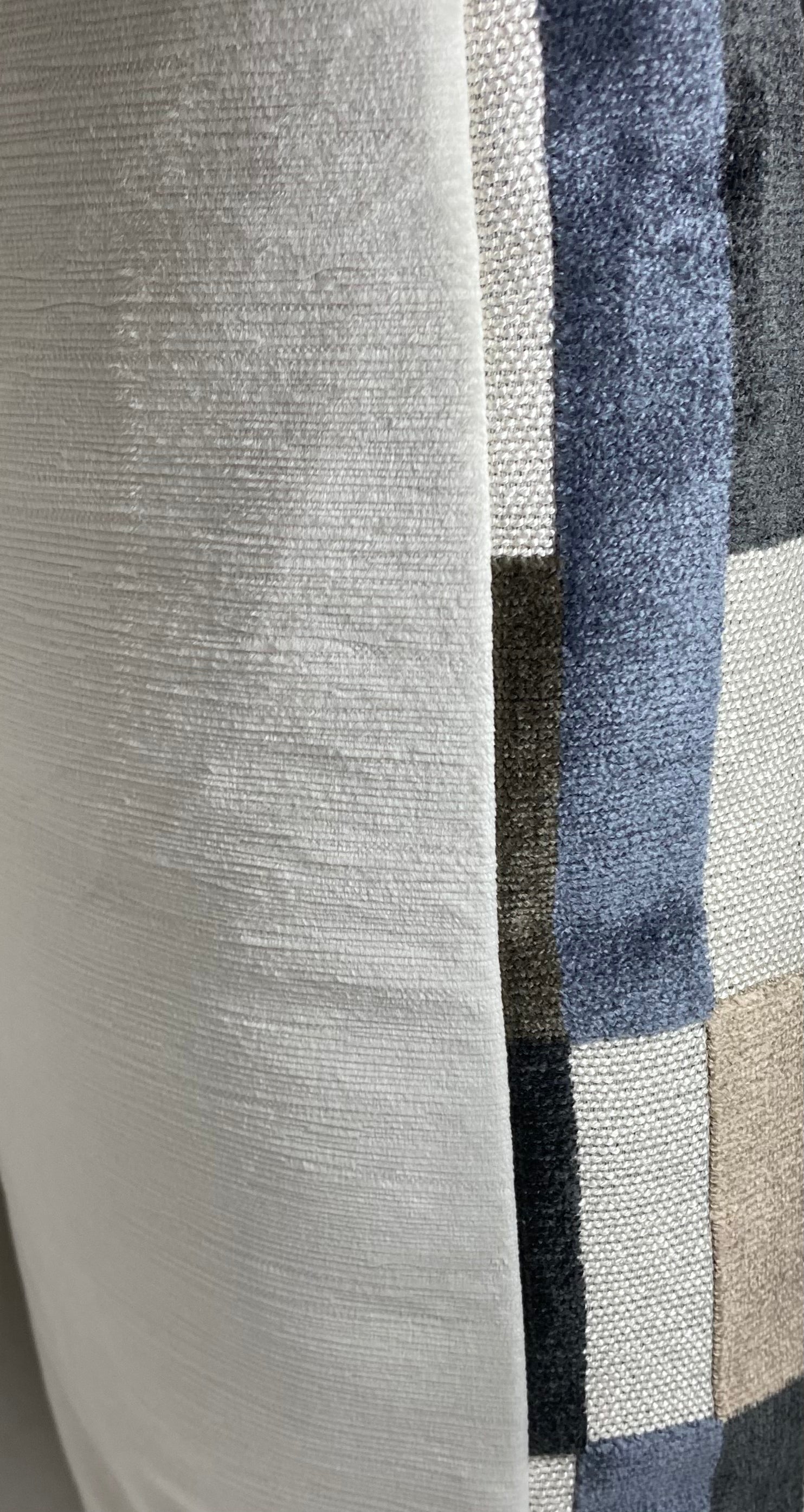 Luxury Pillow – 24" × 24" – Mod Pop Granite