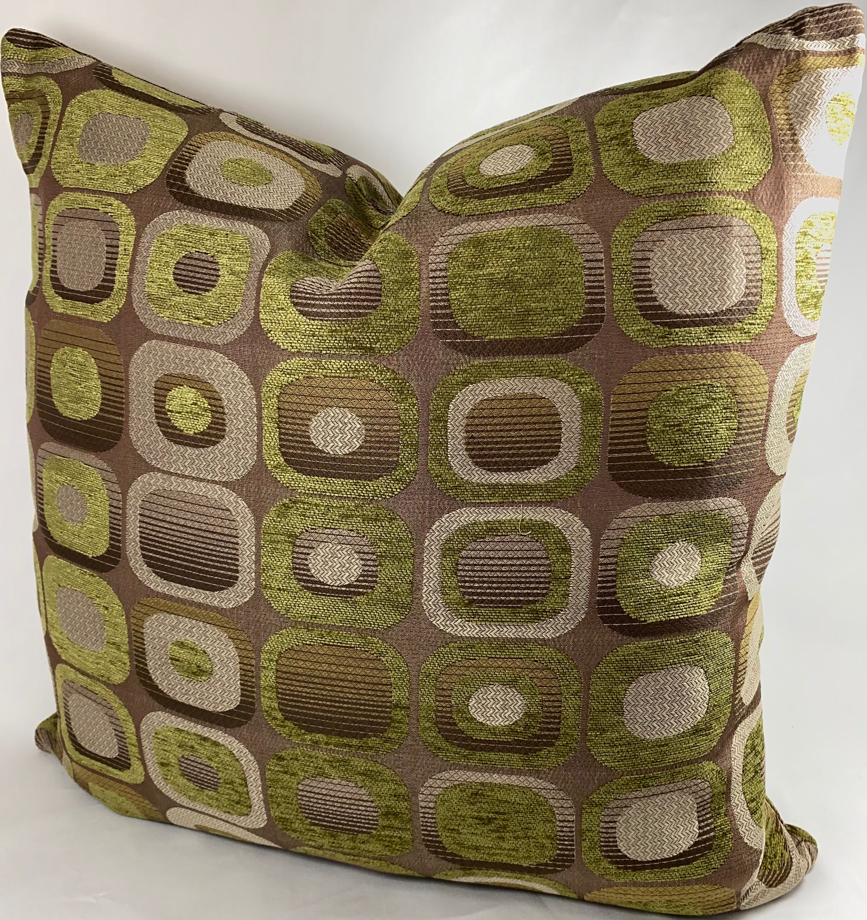 Luxury Pillow – 24" × 24" – Mid Century Groove