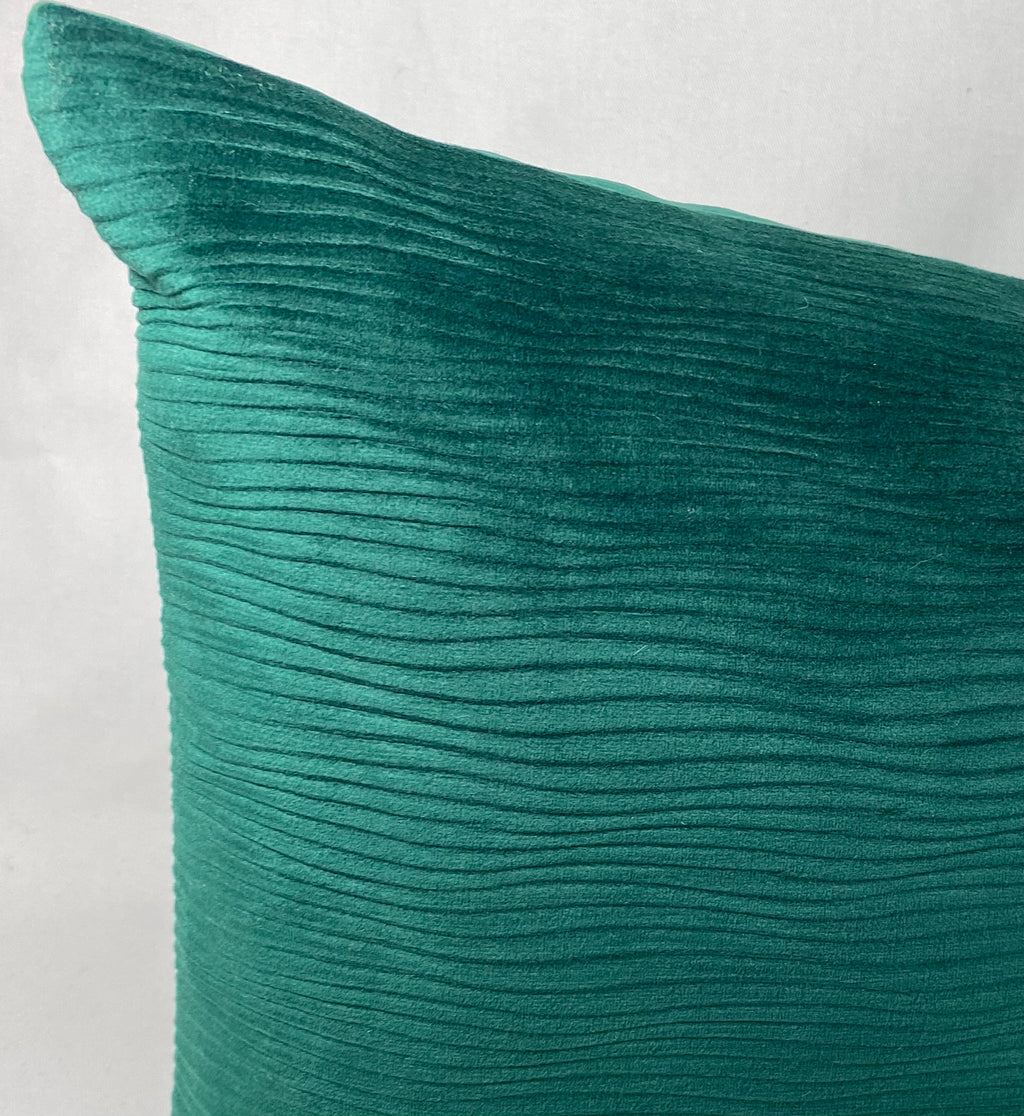 Luxury Pillow – 24" × 24" – Stream Hunter