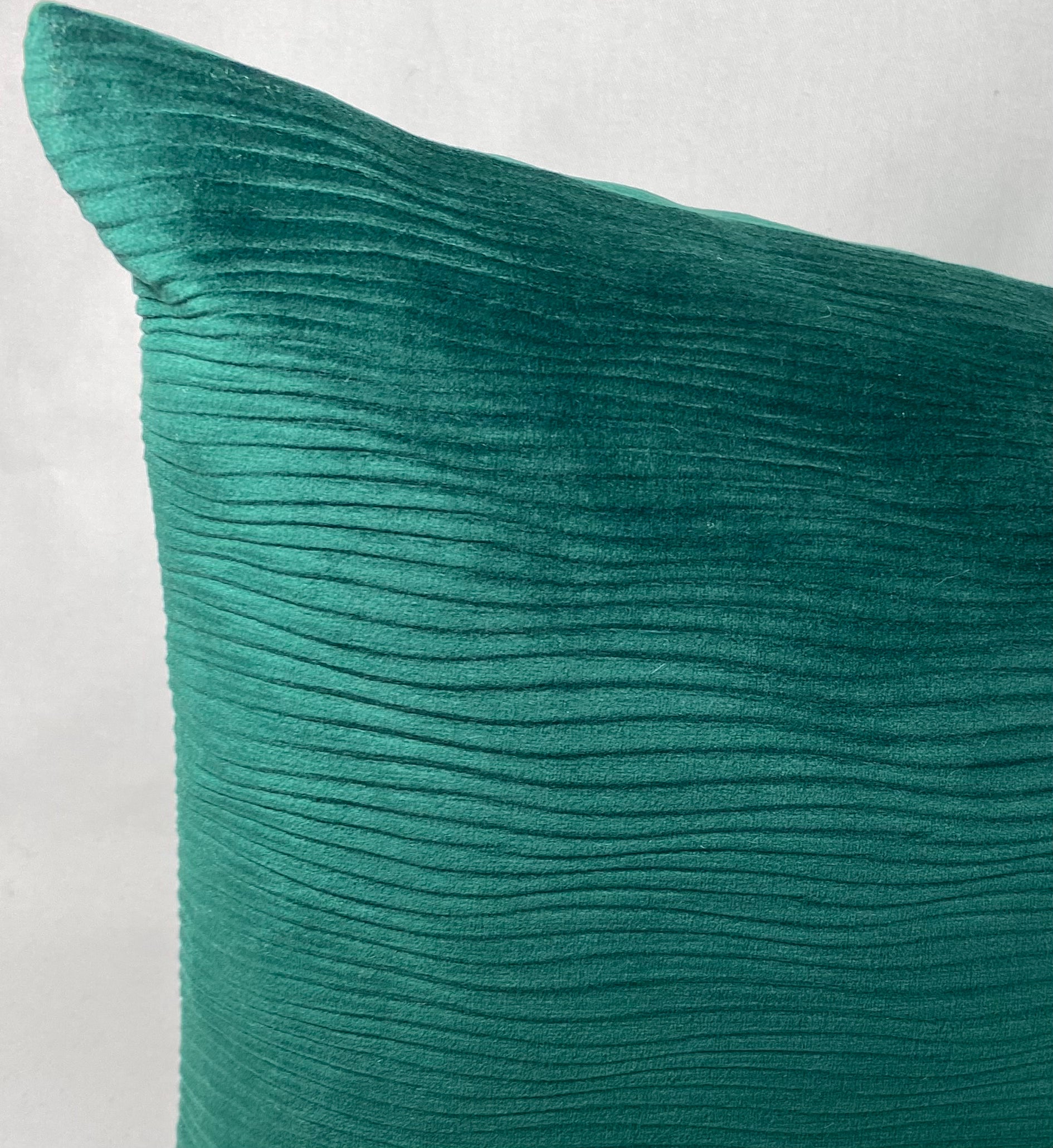 Luxury Pillow – 24" × 24" – Stream Hunter