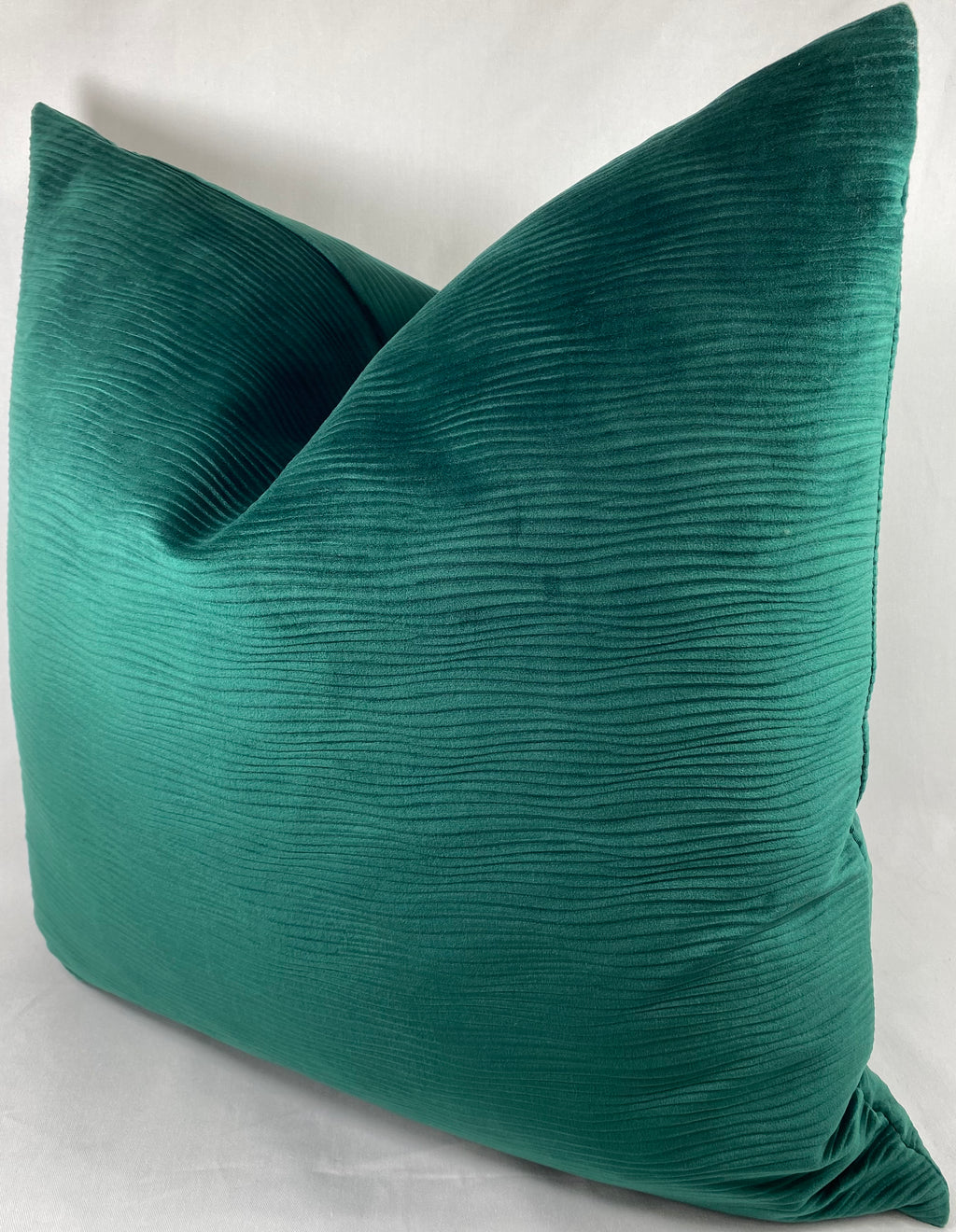 Luxury Pillow – 24" × 24" – Stream Hunter