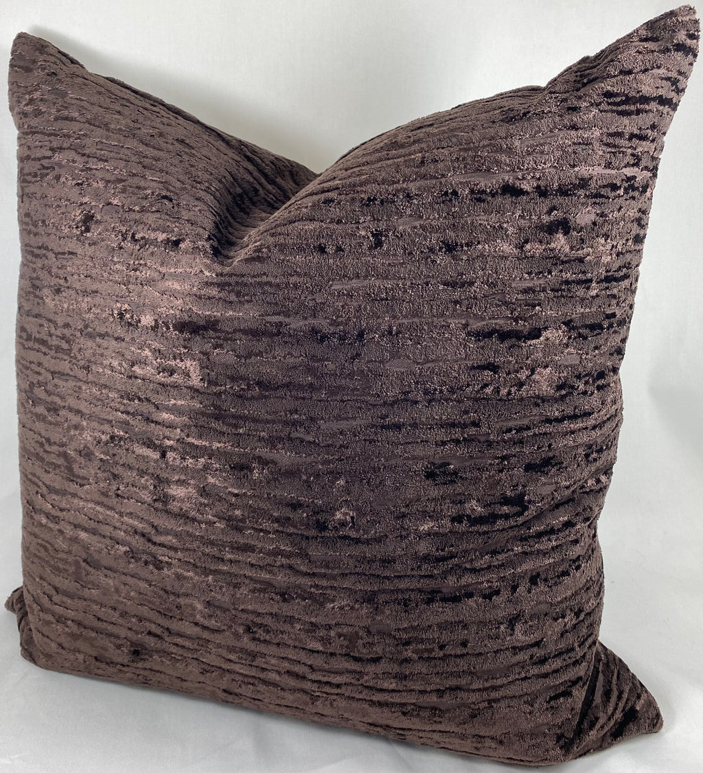 Luxury Pillow – 24" × 24" – Wake Umber