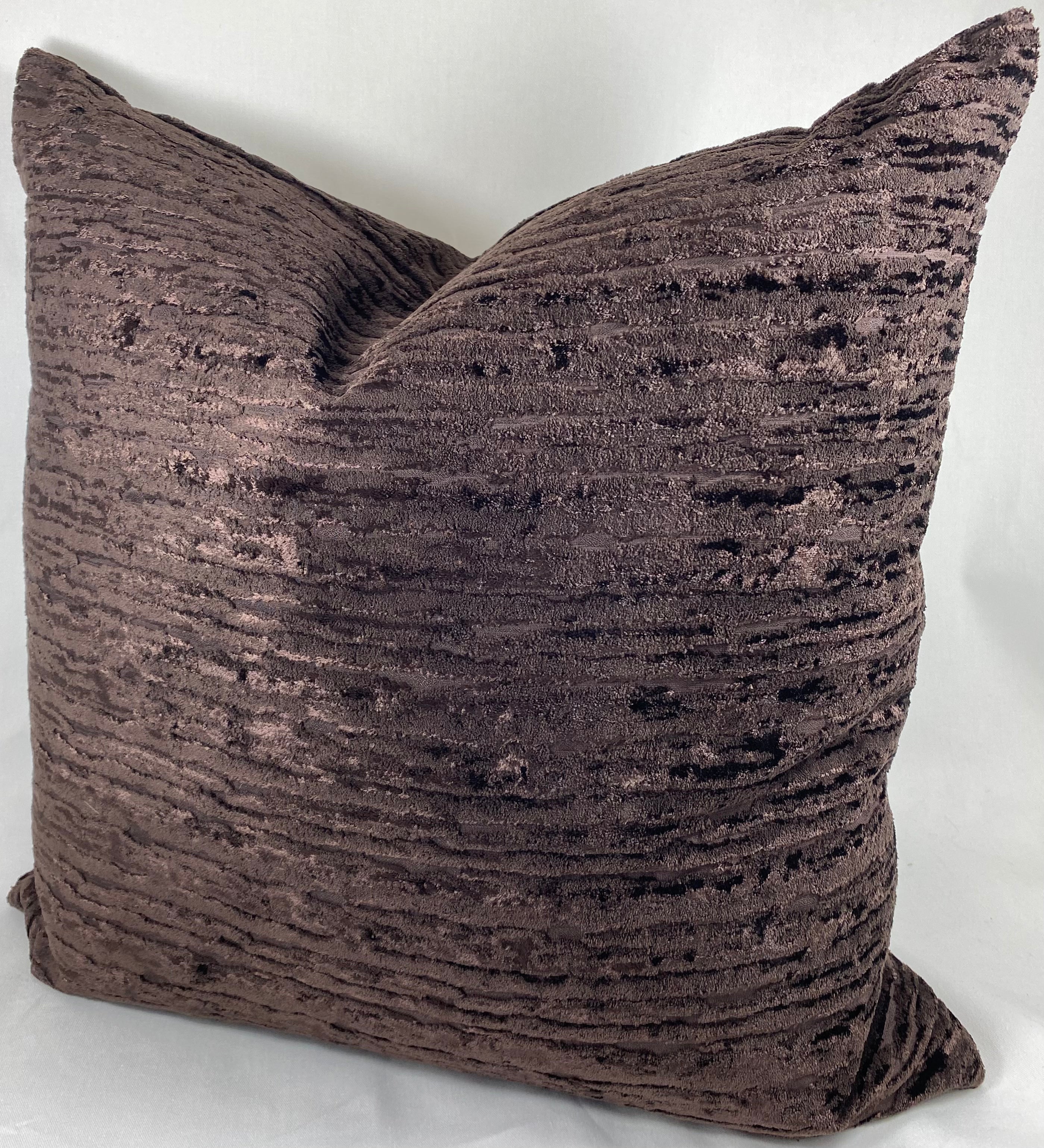 Luxury Pillow – 24" × 24" – Wake Umber
