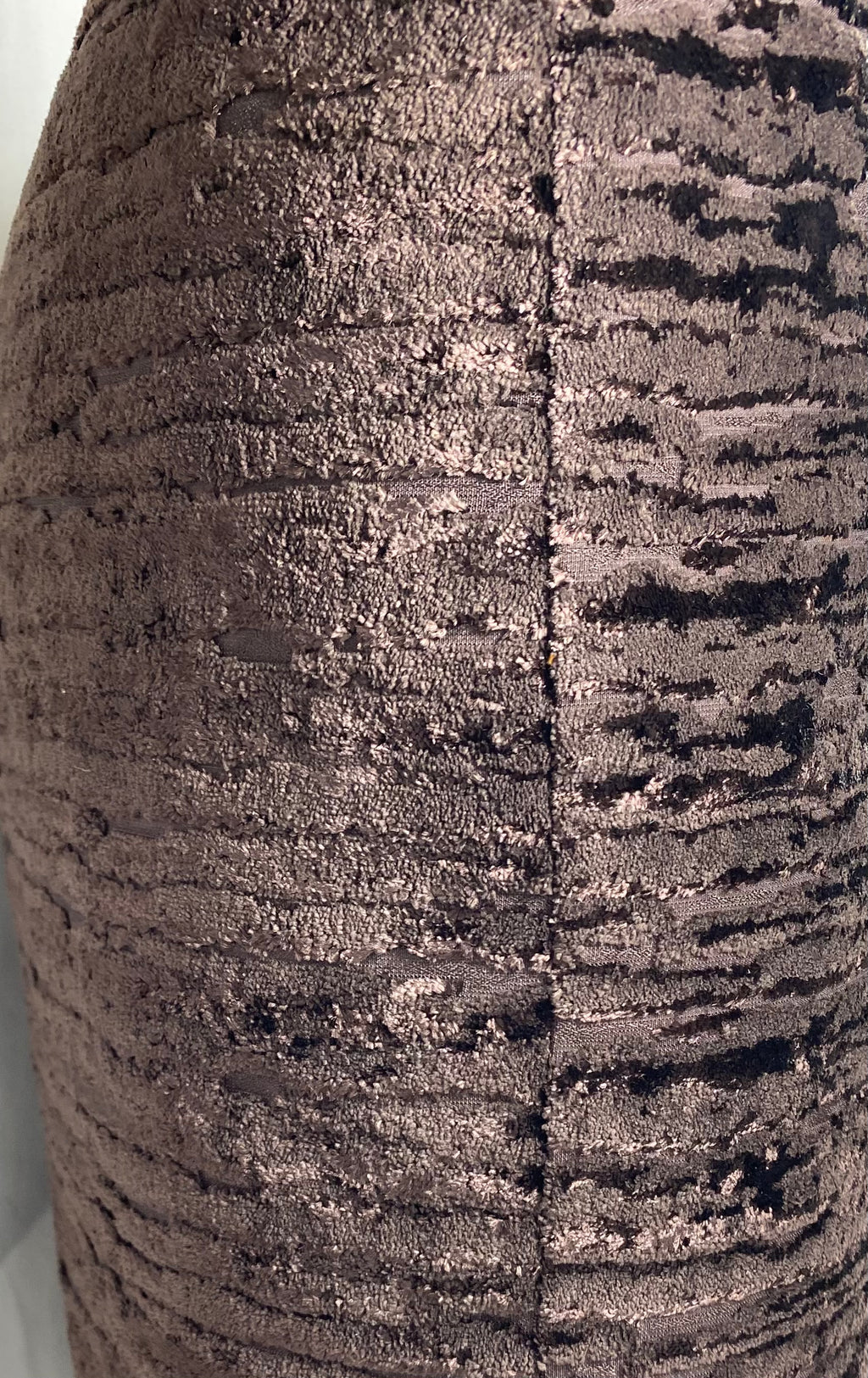 Luxury Pillow – 24" × 24" – Wake Umber