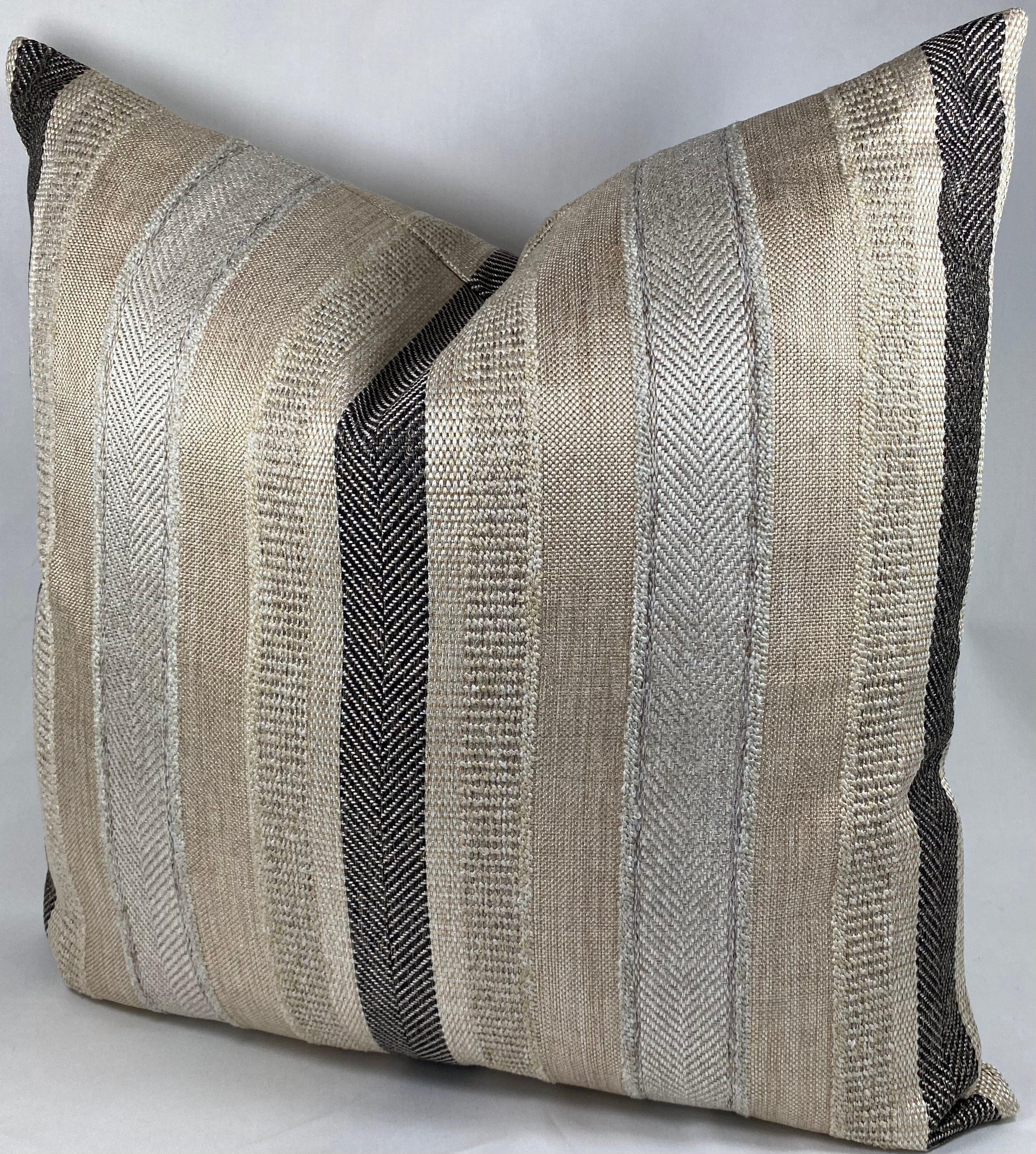 Luxury Pillow – 24" × 24" – Habitat Caviar