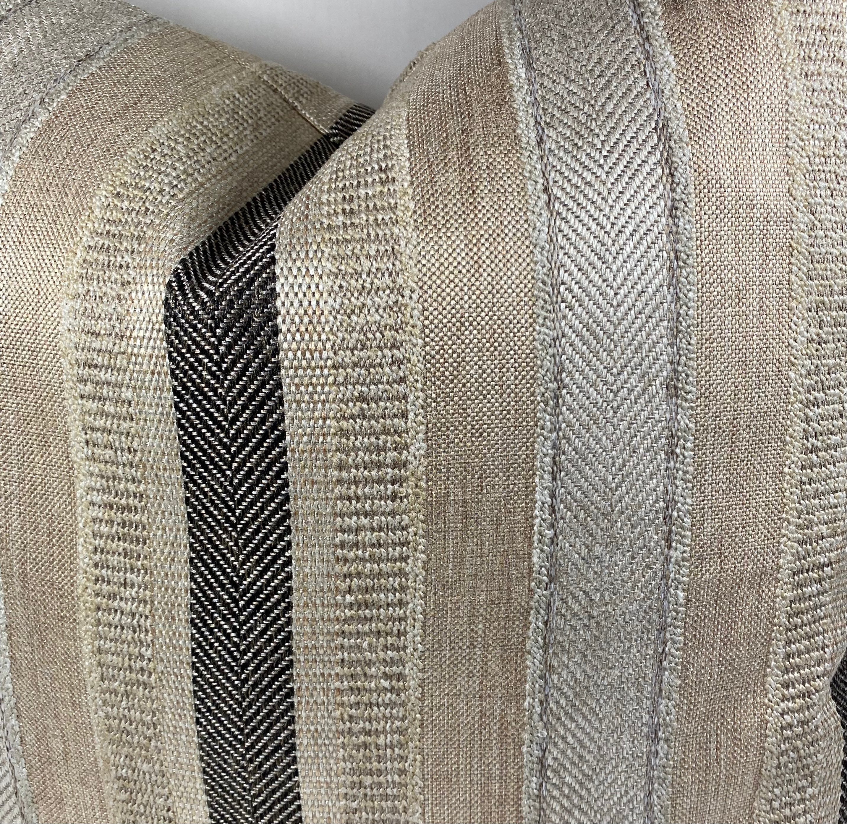 Luxury Pillow – 24" × 24" – Habitat Caviar