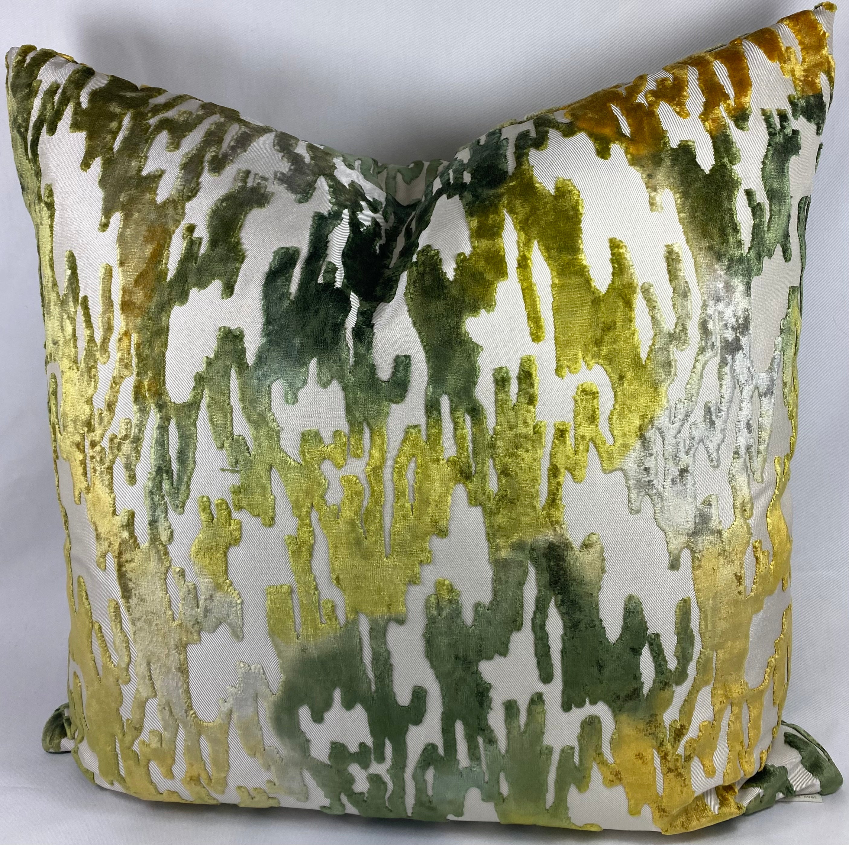 Luxury Pillow – 24" × 24" – Jervis Lemon