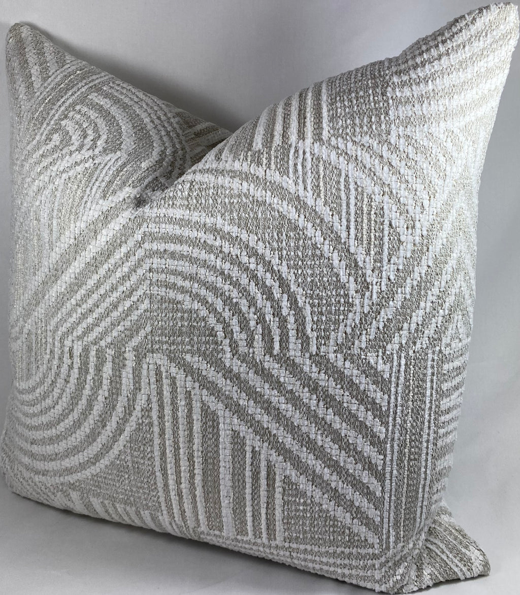 Luxury Pillow – 24" × 24" – Zaria Ivory