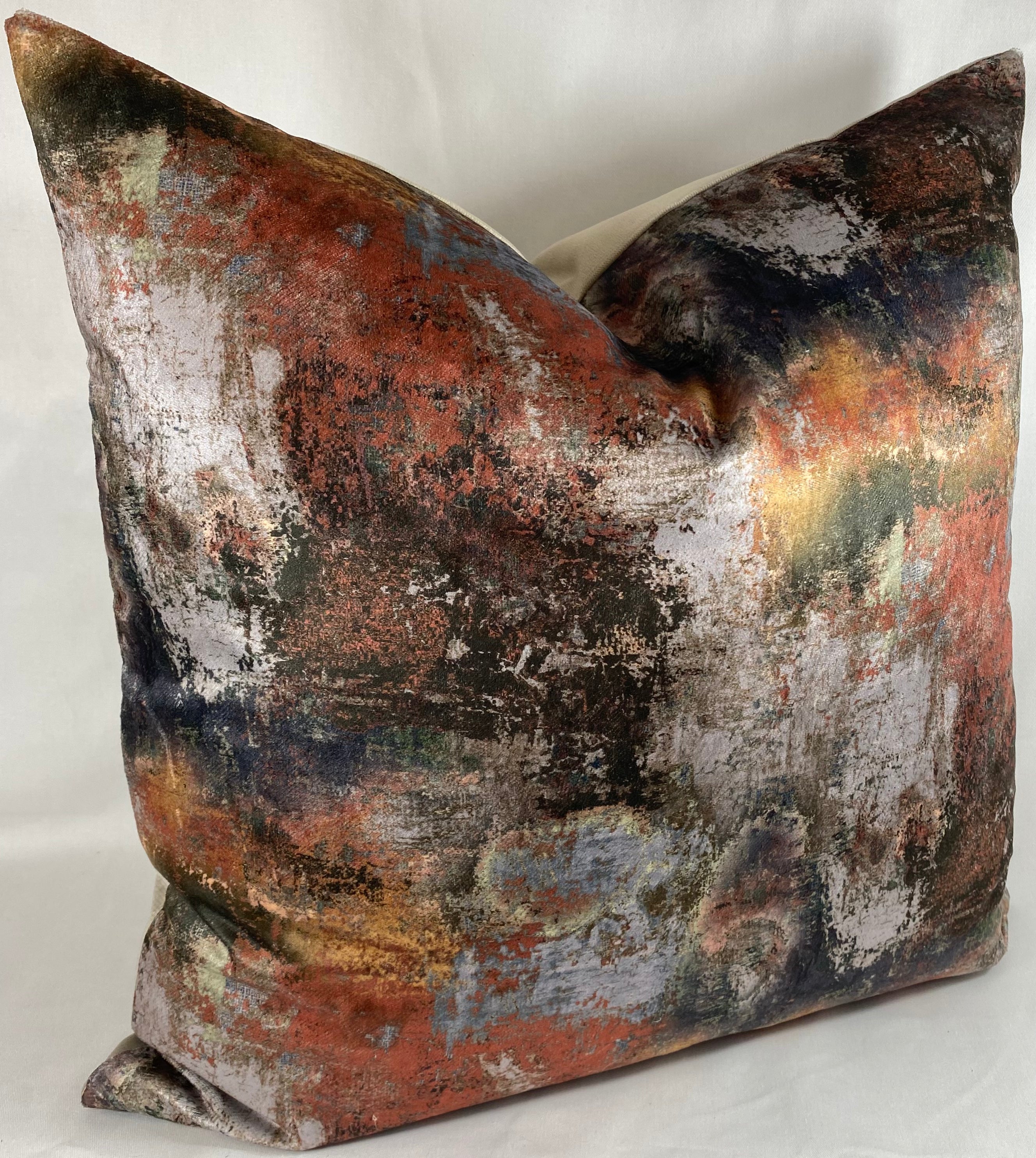 Luxury Pillow – 24" × 24" – Reverie Carmine