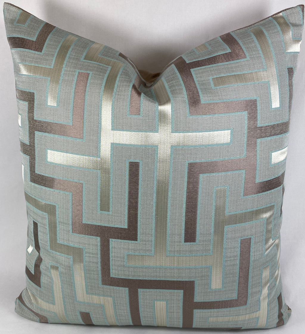 Luxury Pillow – 22" × 22" – Puzzle