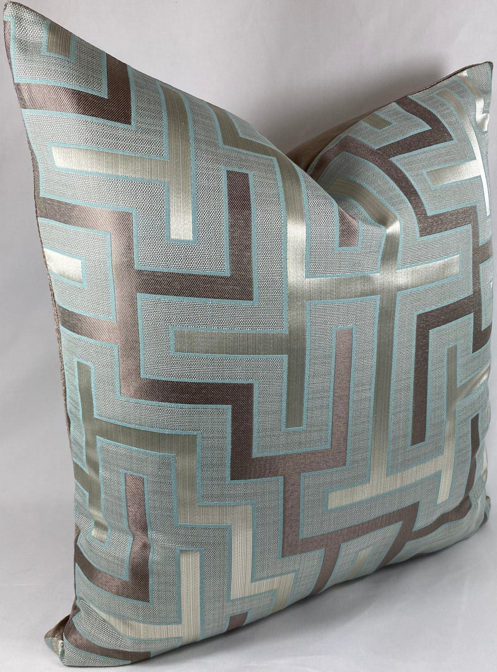 Luxury Pillow – 22" × 22" – Puzzle