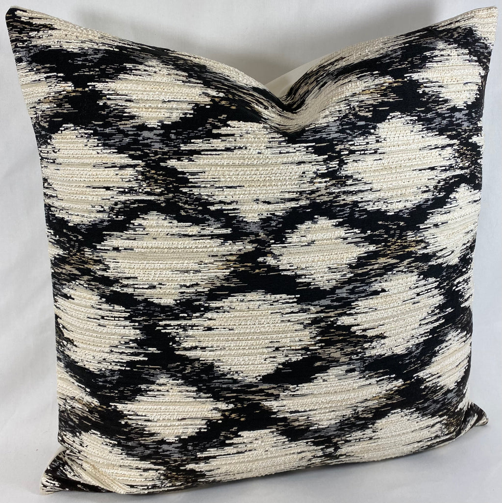 Luxury Pillow – 24" × 24" – Athena Black