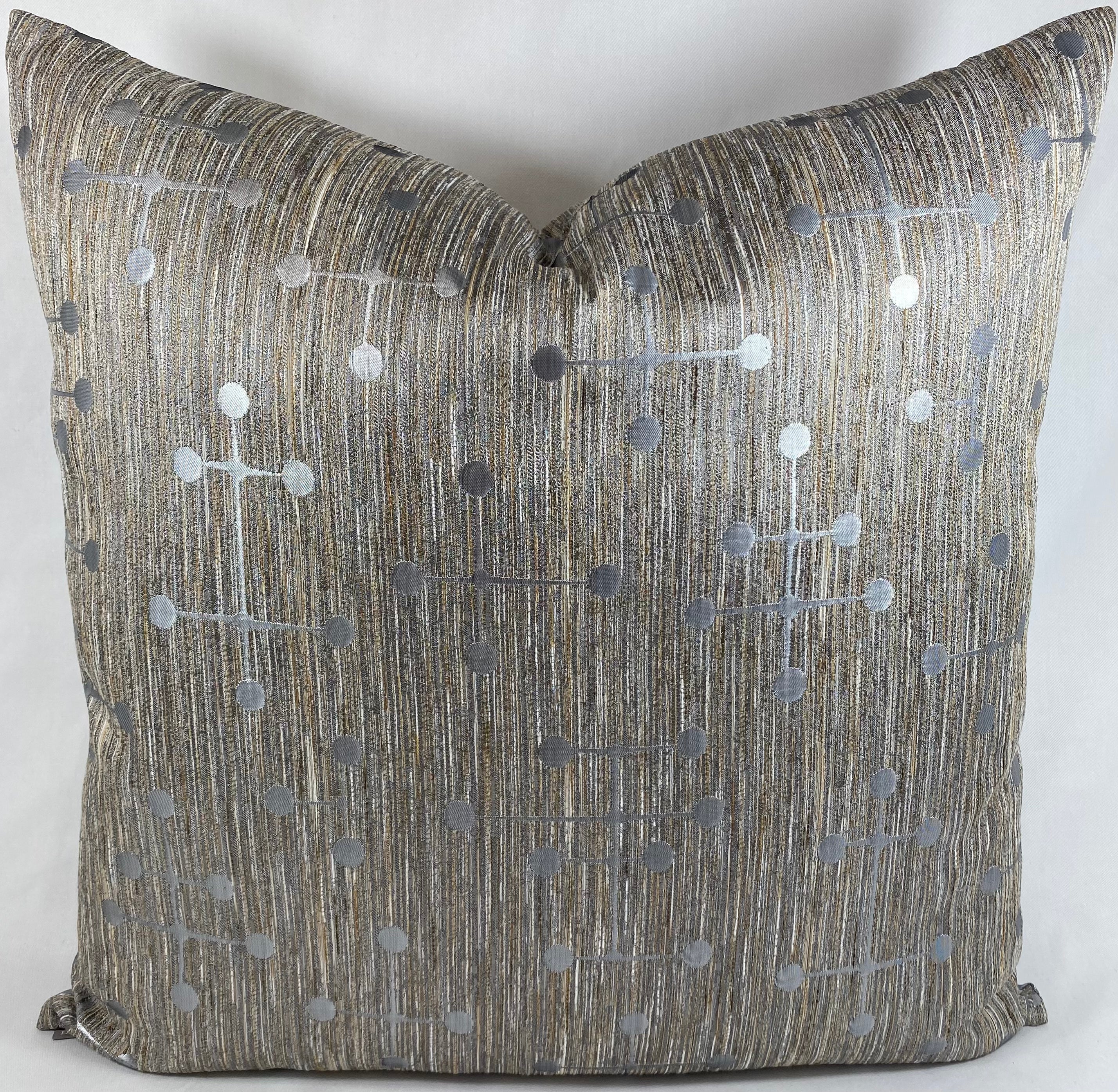 Luxury Pillow – 24" × 24" – Morse Silver