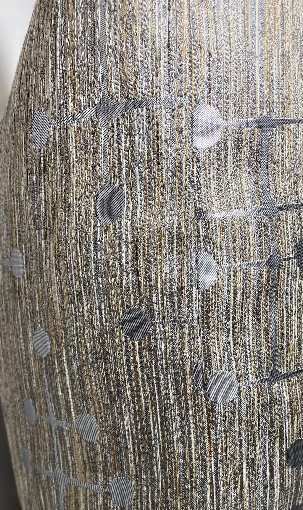 Luxury Pillow – 24" × 24" – Morse Silver