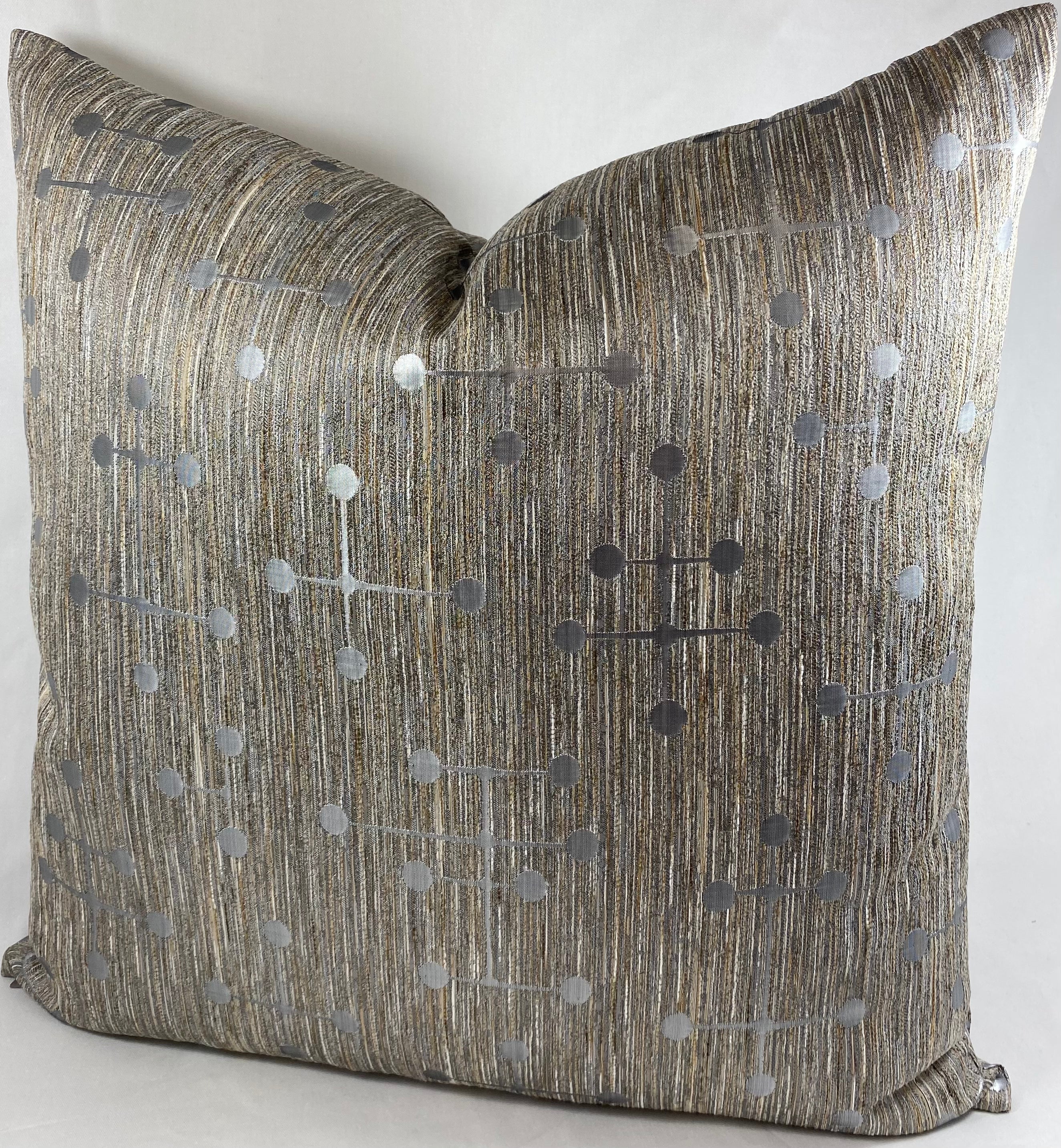 Luxury Pillow – 24" × 24" – Morse Silver
