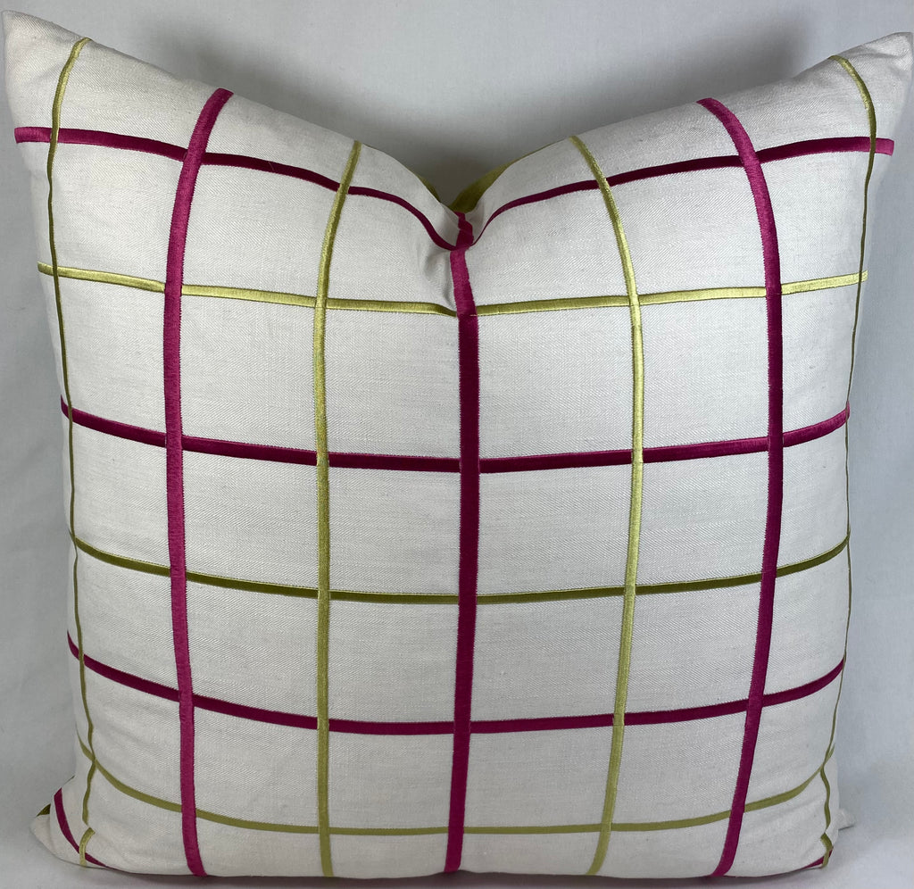 Luxury Pillow – 24" × 24" – Gateway Raspberry