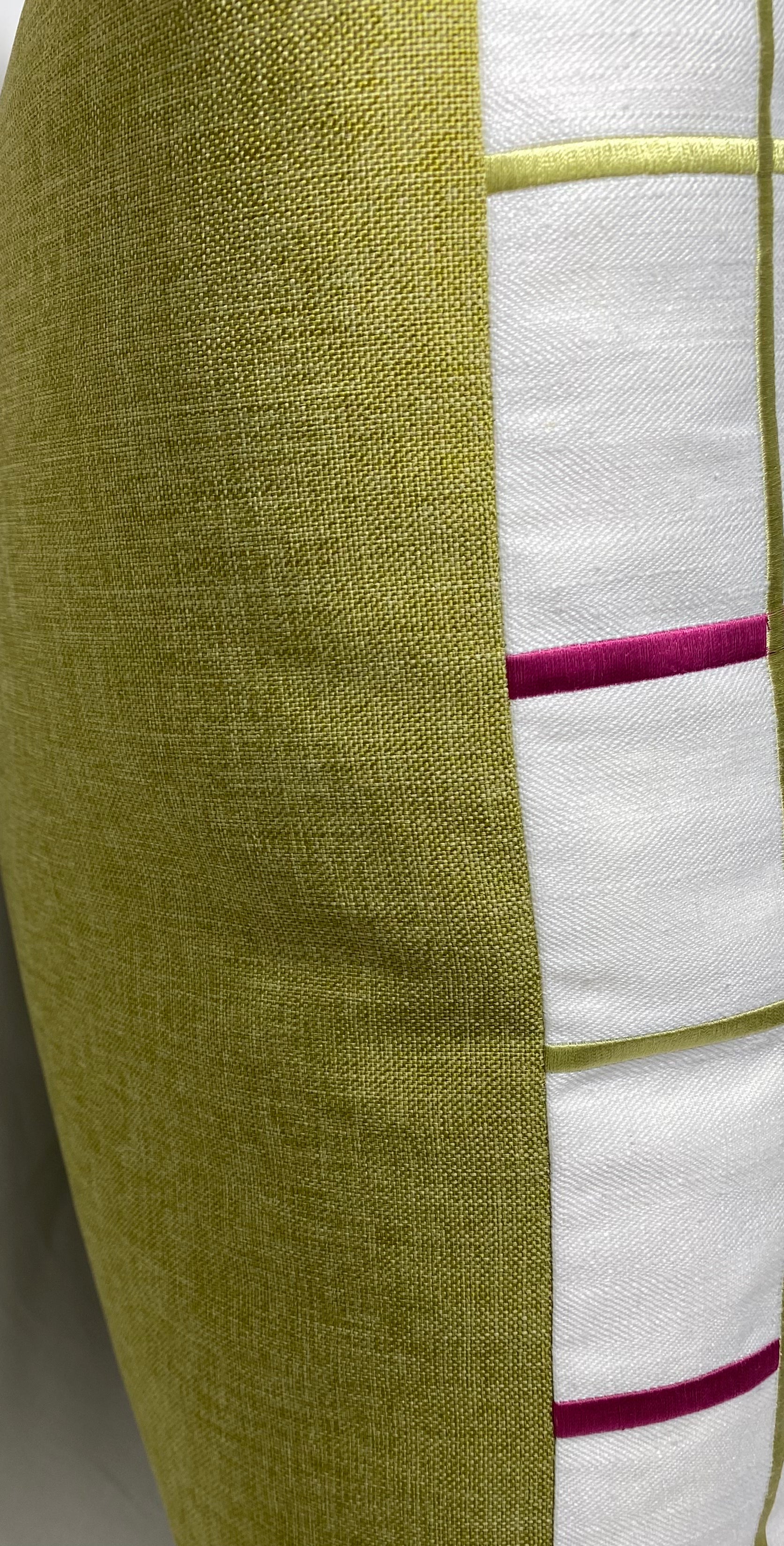 Luxury Pillow – 24" × 24" – Gateway Raspberry