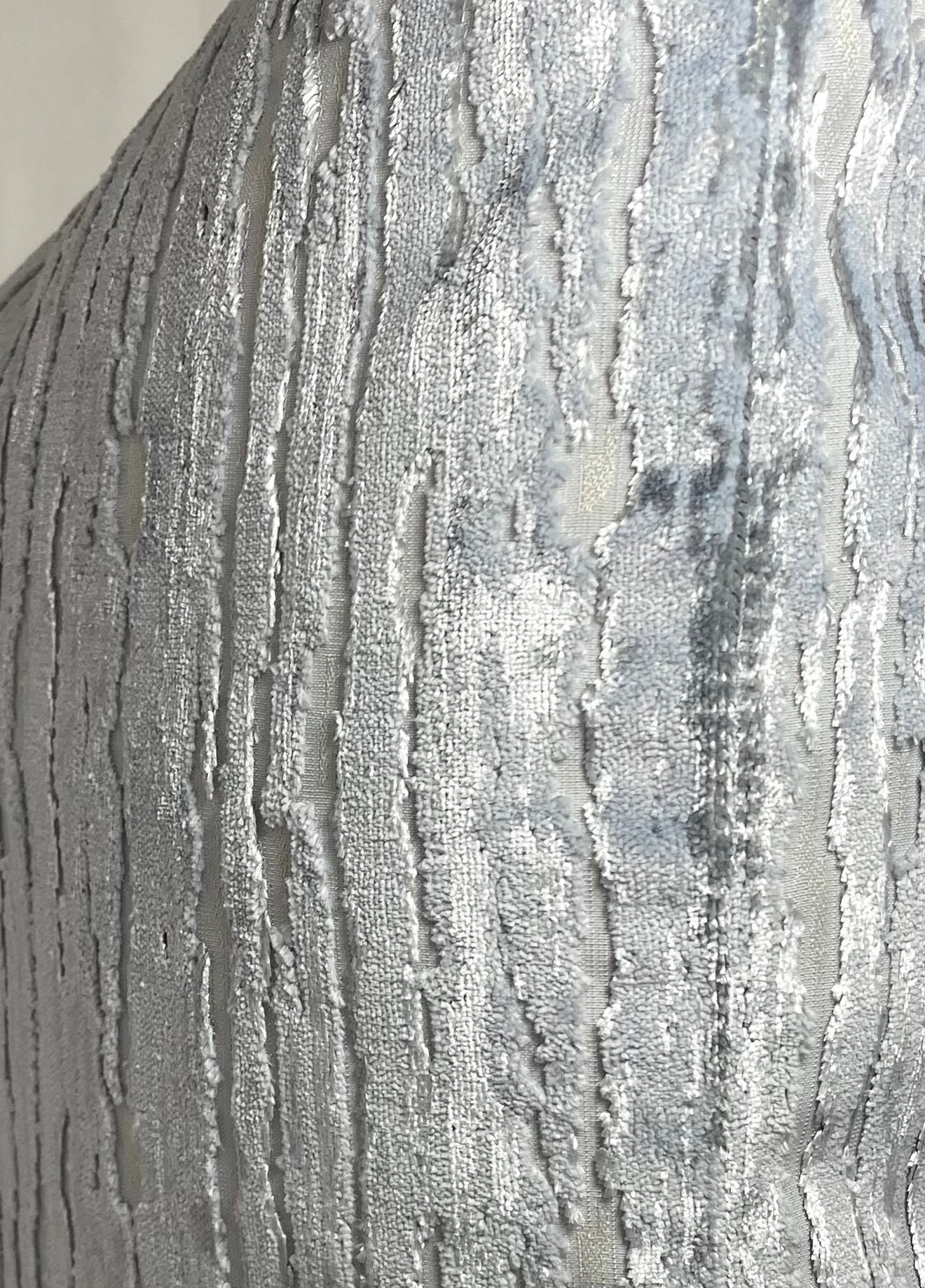 Luxury Pillow – 24" × 24" – Wake Glacier