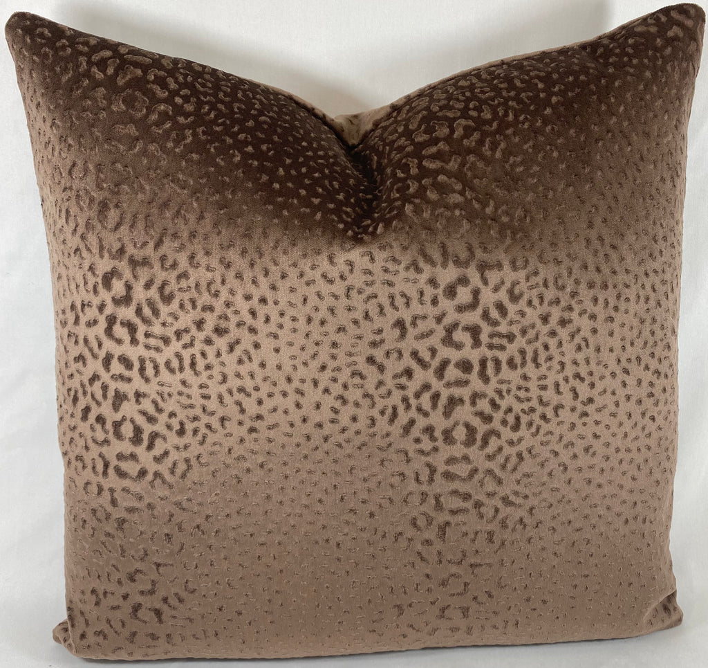 Luxury Pillow – 24" × 24" – Wild Luxe