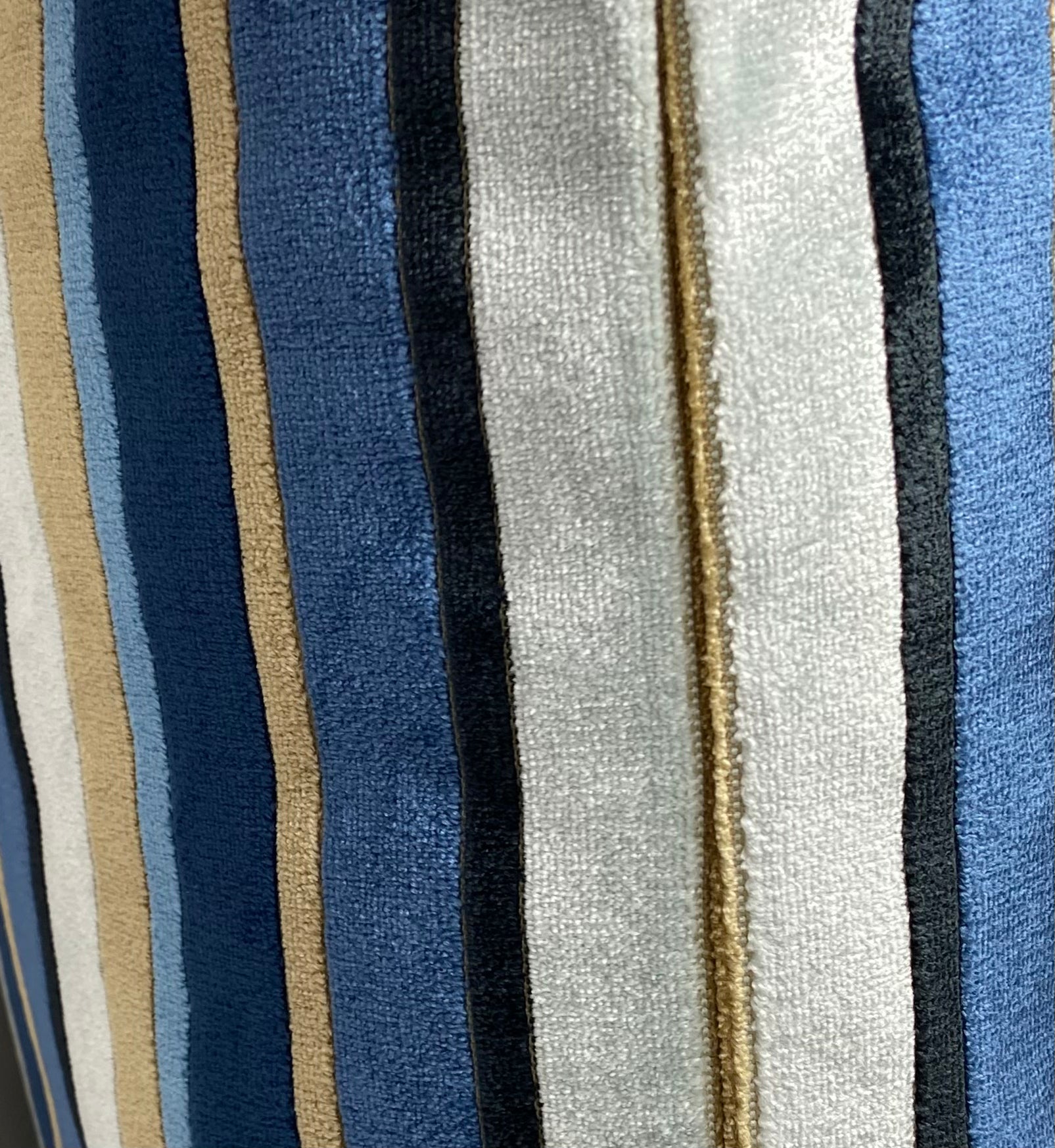 Luxury Pillow – 24" × 24" – Conan Harbor