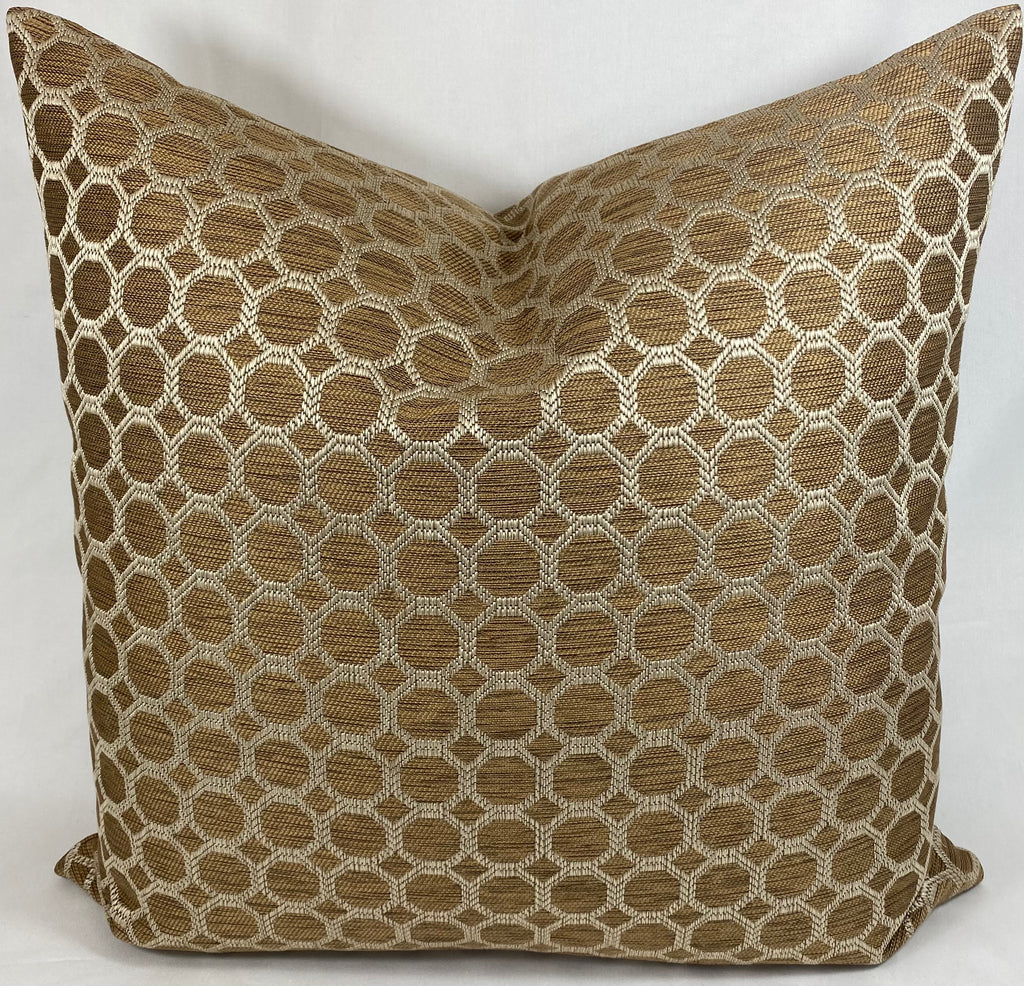 Luxury Pillow – 24" × 24" – Dax Pecan