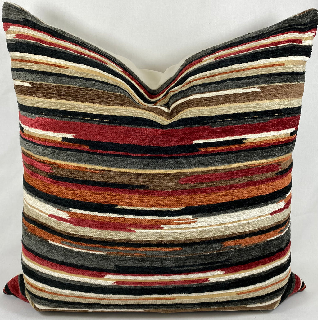 Luxury Pillow – 24" × 24" – Vivid Cayenne