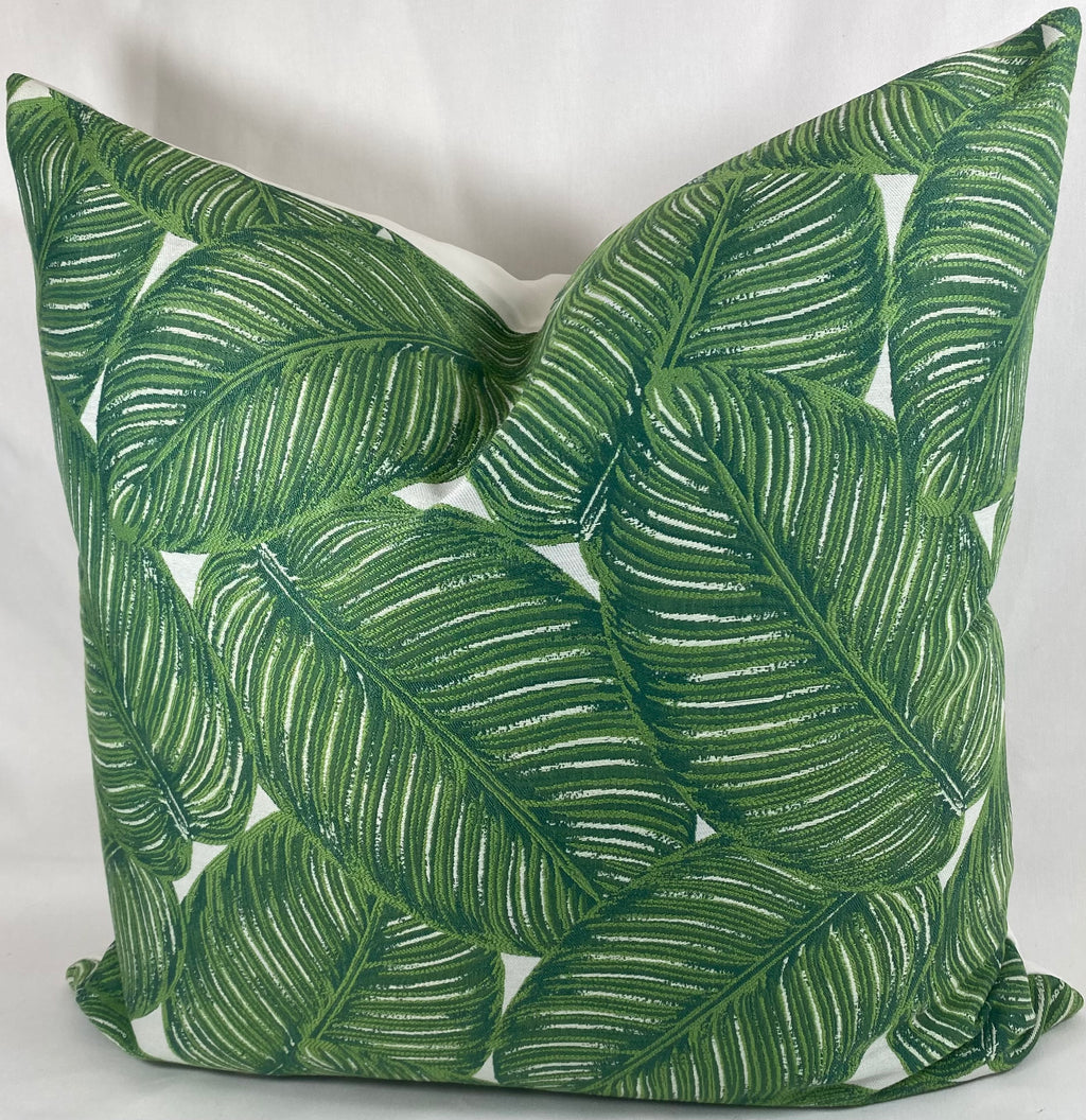 Luxury Pillow – 24" × 24" – Sun Coast