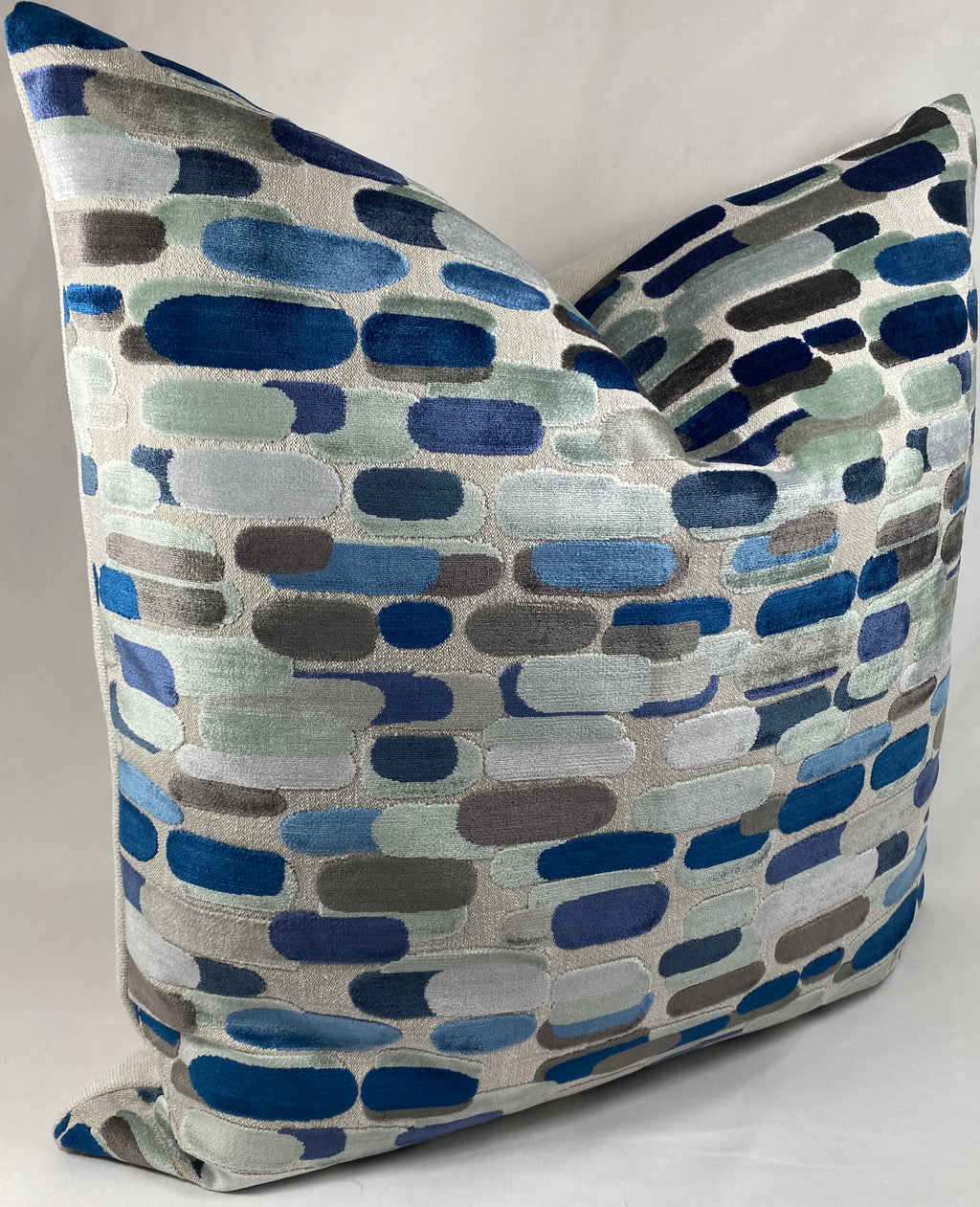 Luxury Pillow – 24" × 24" – Seaside Capsules