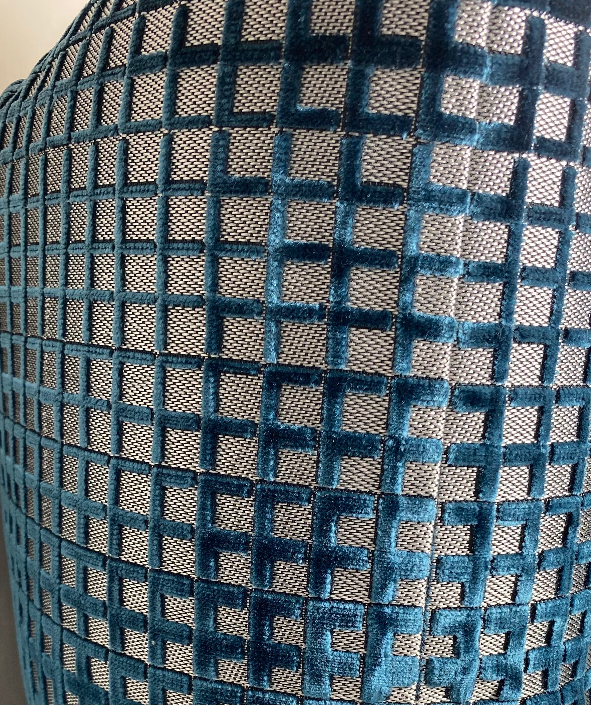 Luxury Pillow – 24" × 24" – Success Sapphire