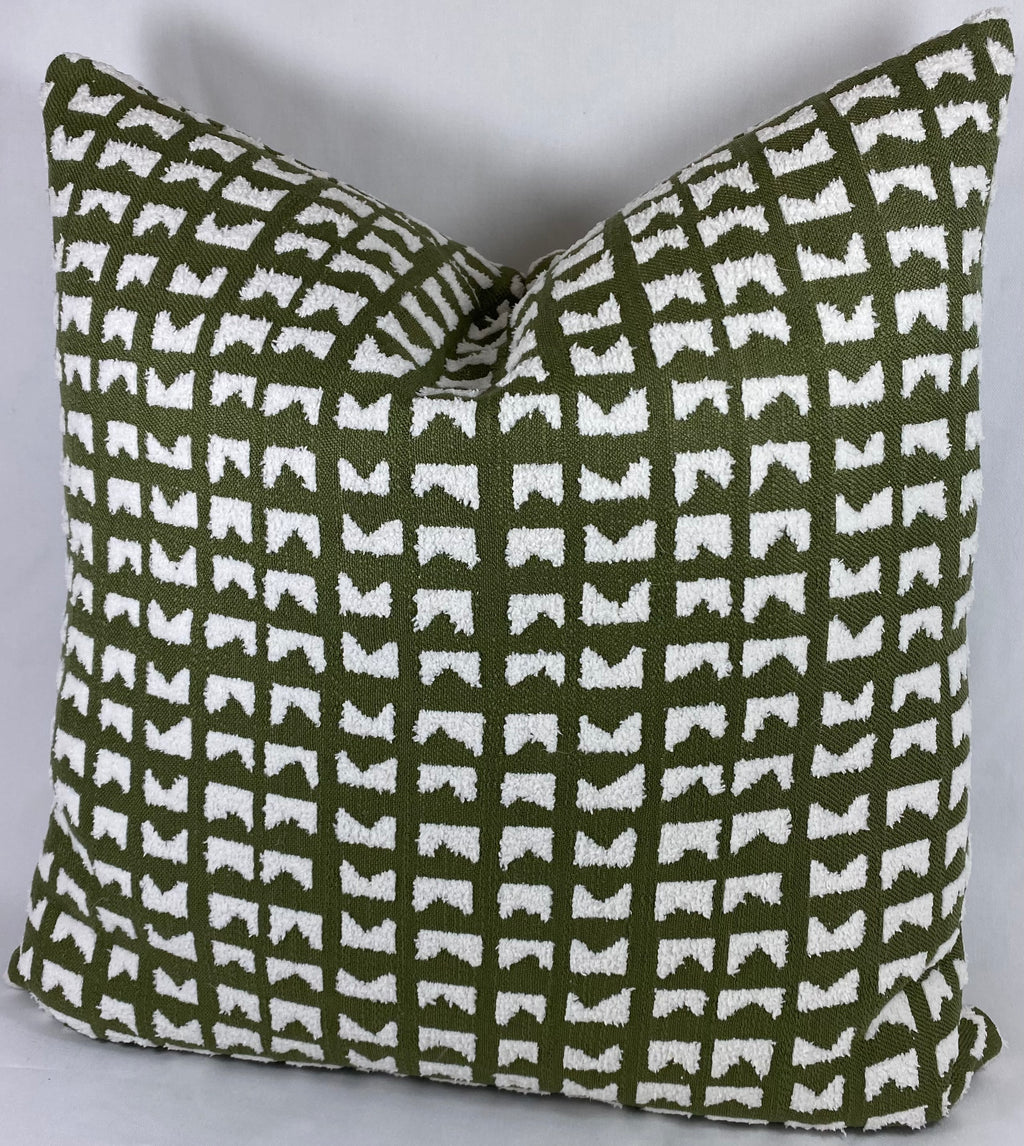Luxury Pillow – 24" × 24" – Adair Fern